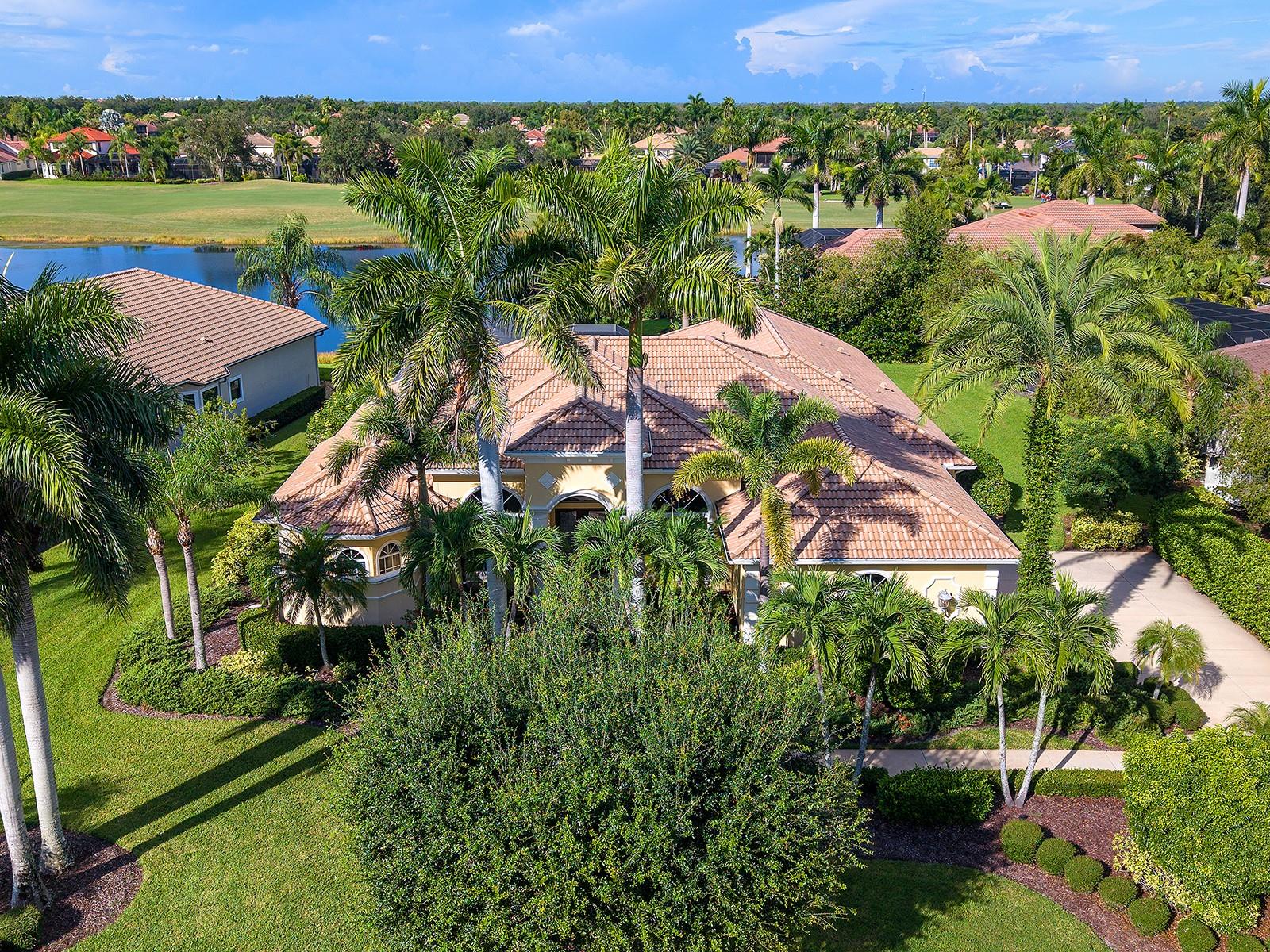 6906 Belmont Ct, Lakewood Ranch, FL 34202 photo