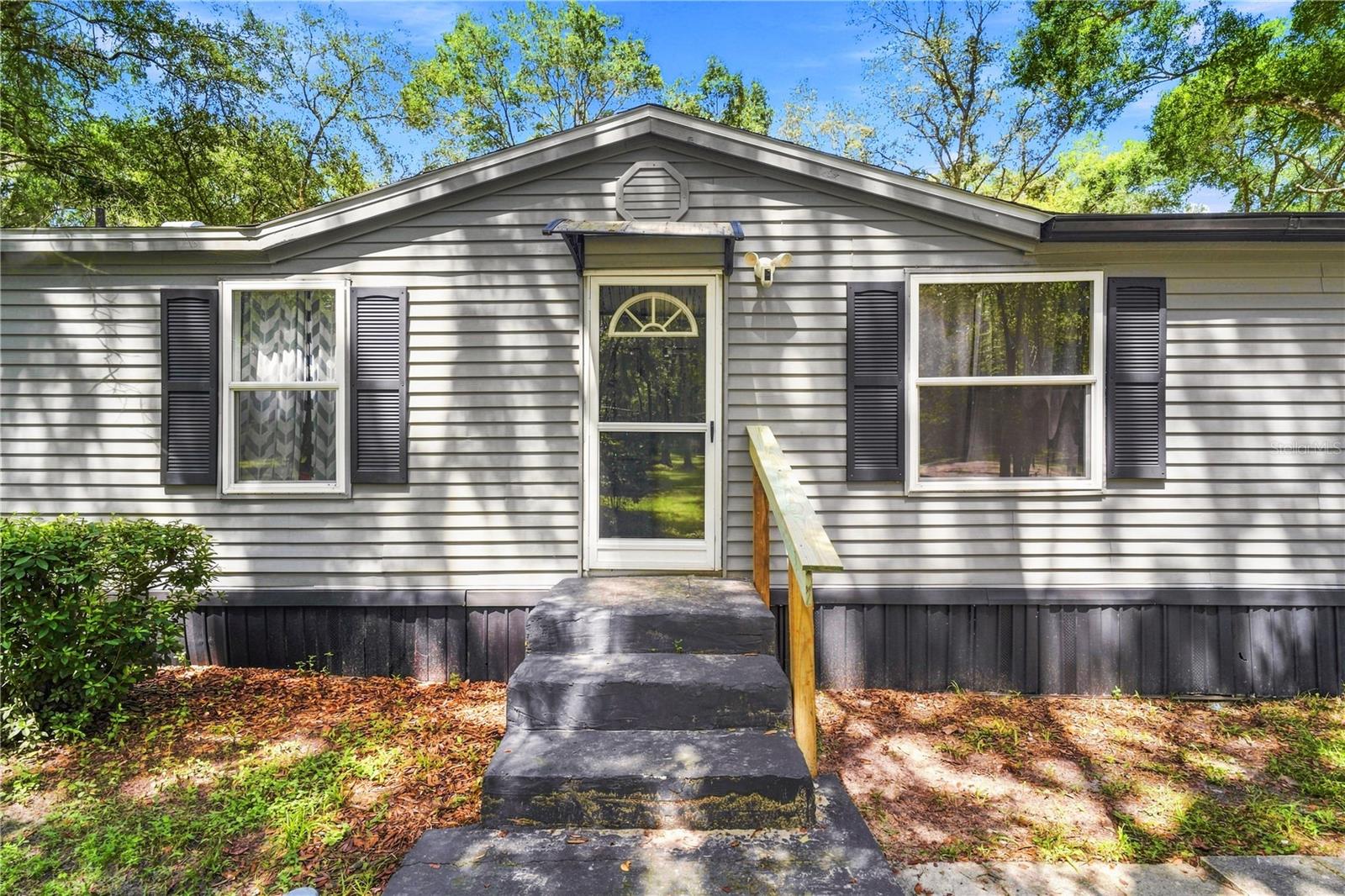 7395 Robb Rd, Brooksville, FL 34602