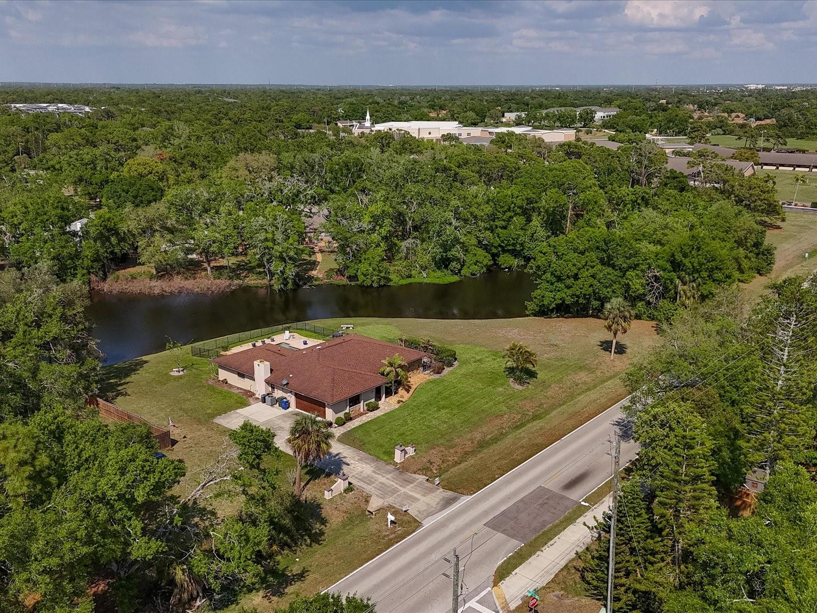 3927 Desoto Rd, Sarasota, FL 34235 photo