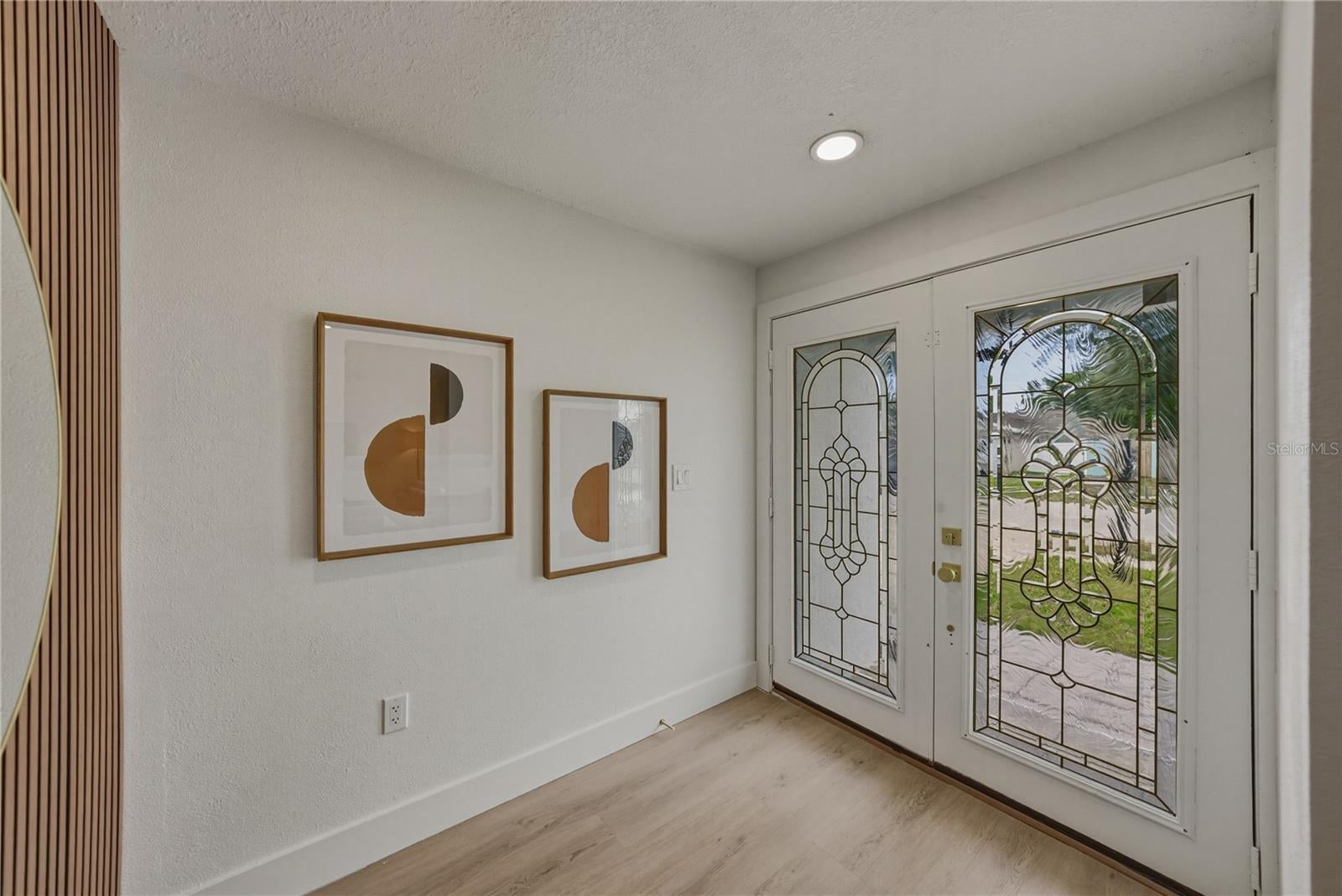 9305 120 Ln, Seminole, FL 33772 photo