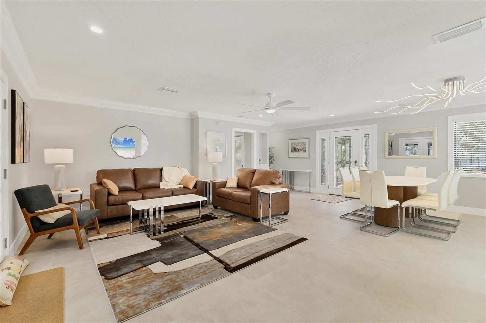 2553 E Paulstan Ct, Sarasota, FL 34237 photo