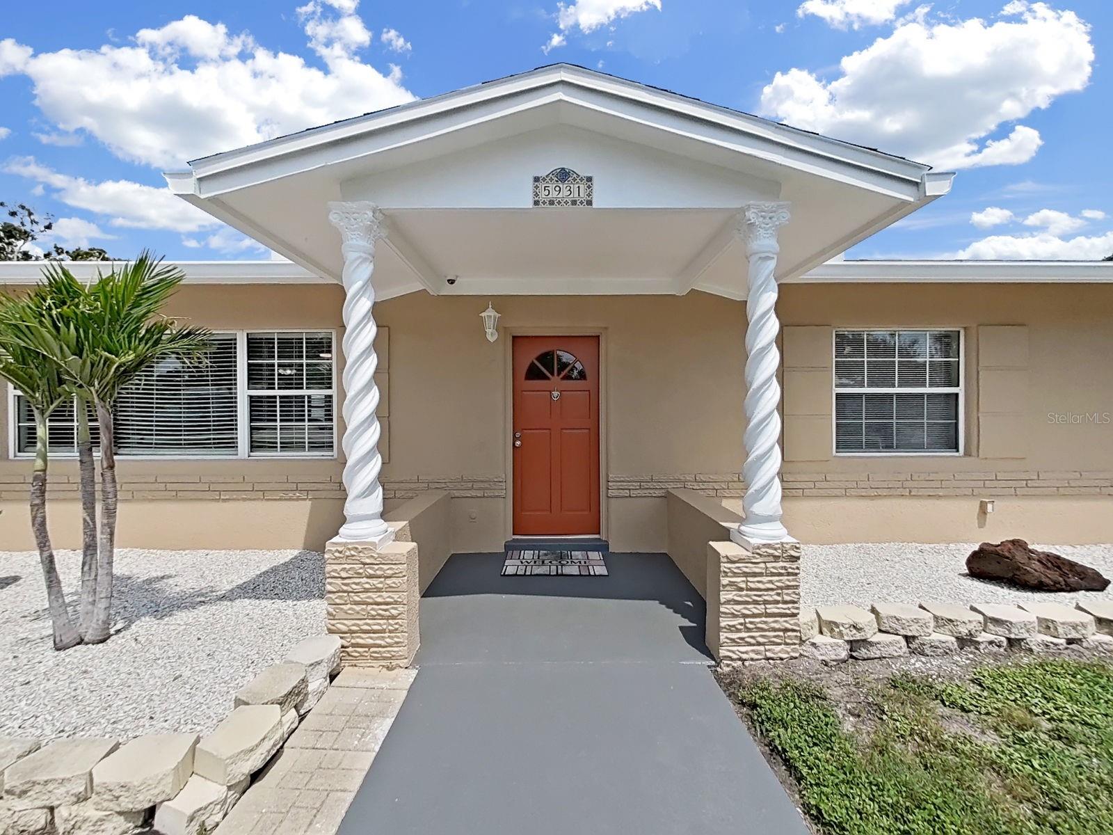 5931 49 Ave, Saint Petersburg, FL 33709 photo
