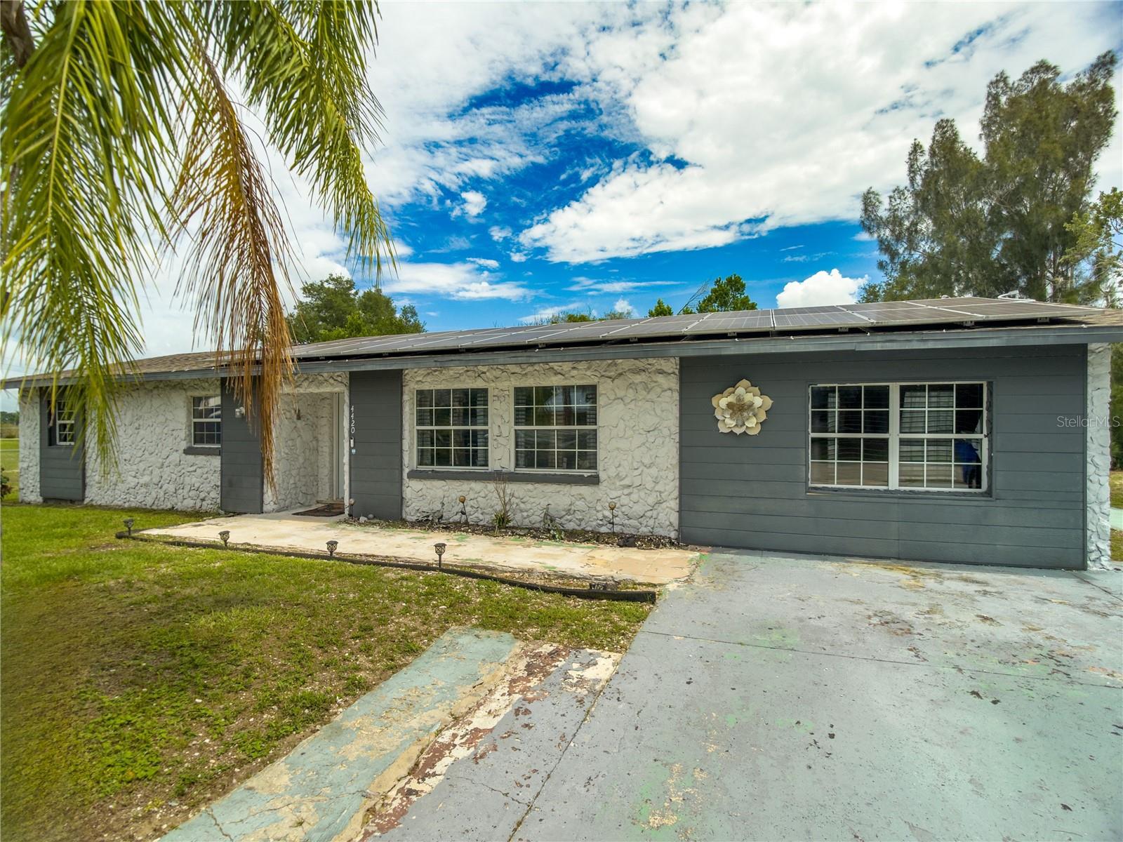 4420 Avista St, Sebring, FL 33870