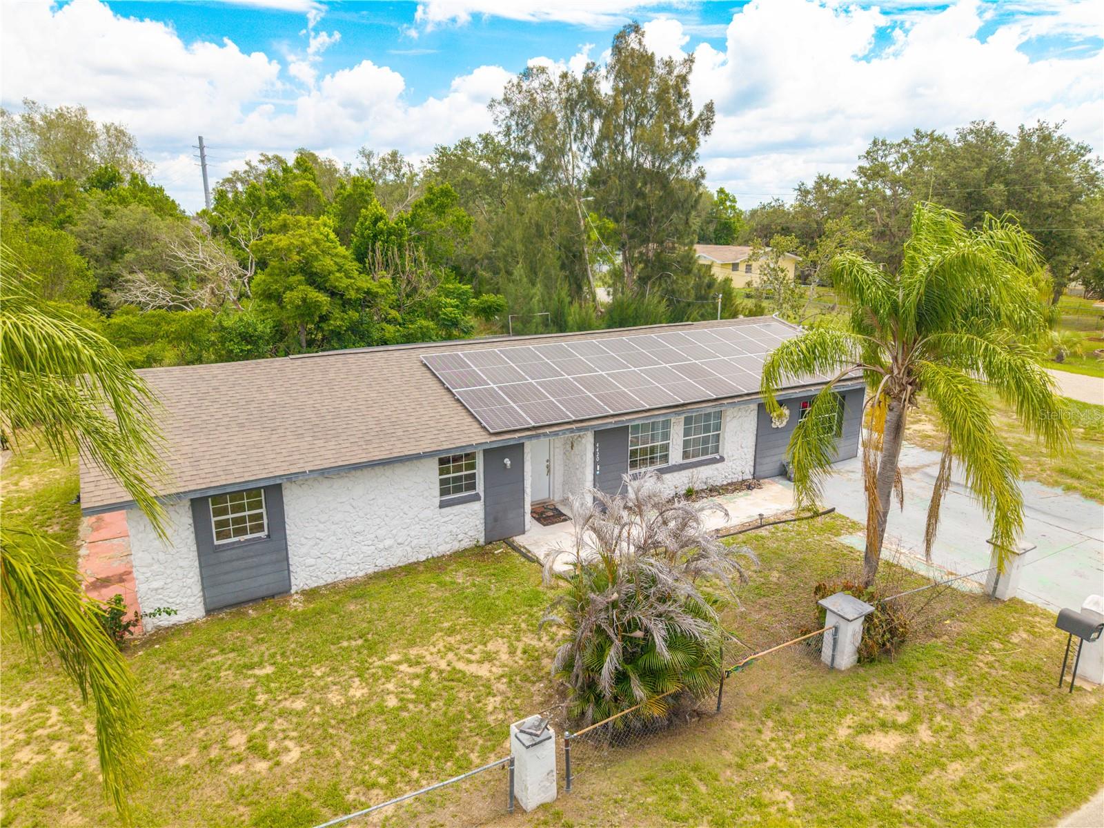 4420 Avista St, Sebring, FL 33870 photo