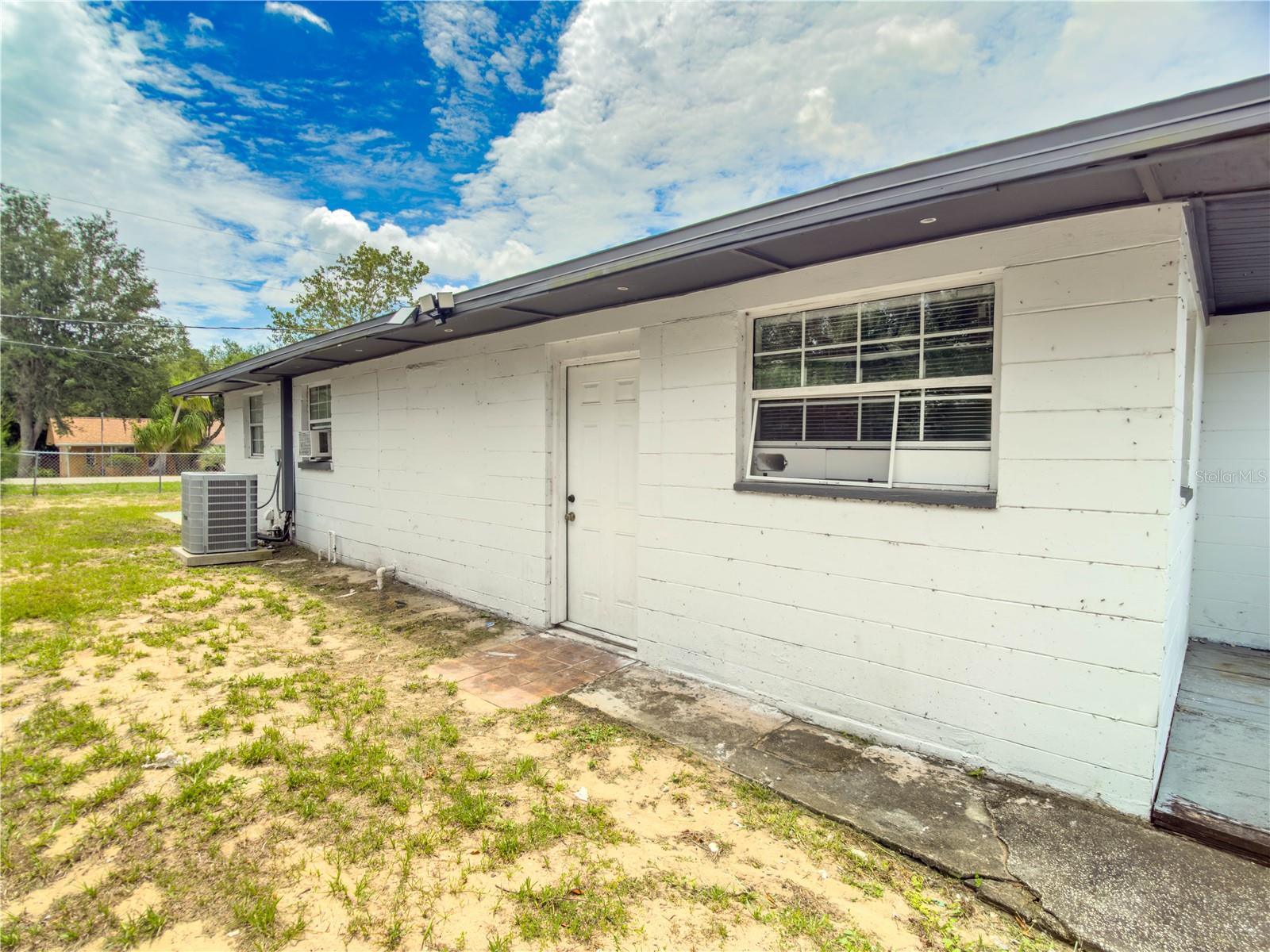 4420 Avista St, Sebring, FL 33870 photo