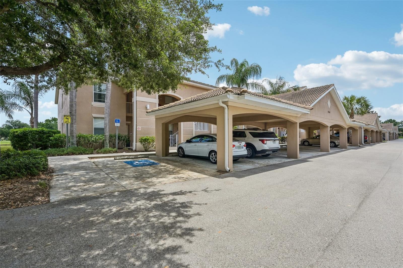 1003 Fairwaycove Ln #201, Bradenton, FL 34212 photo