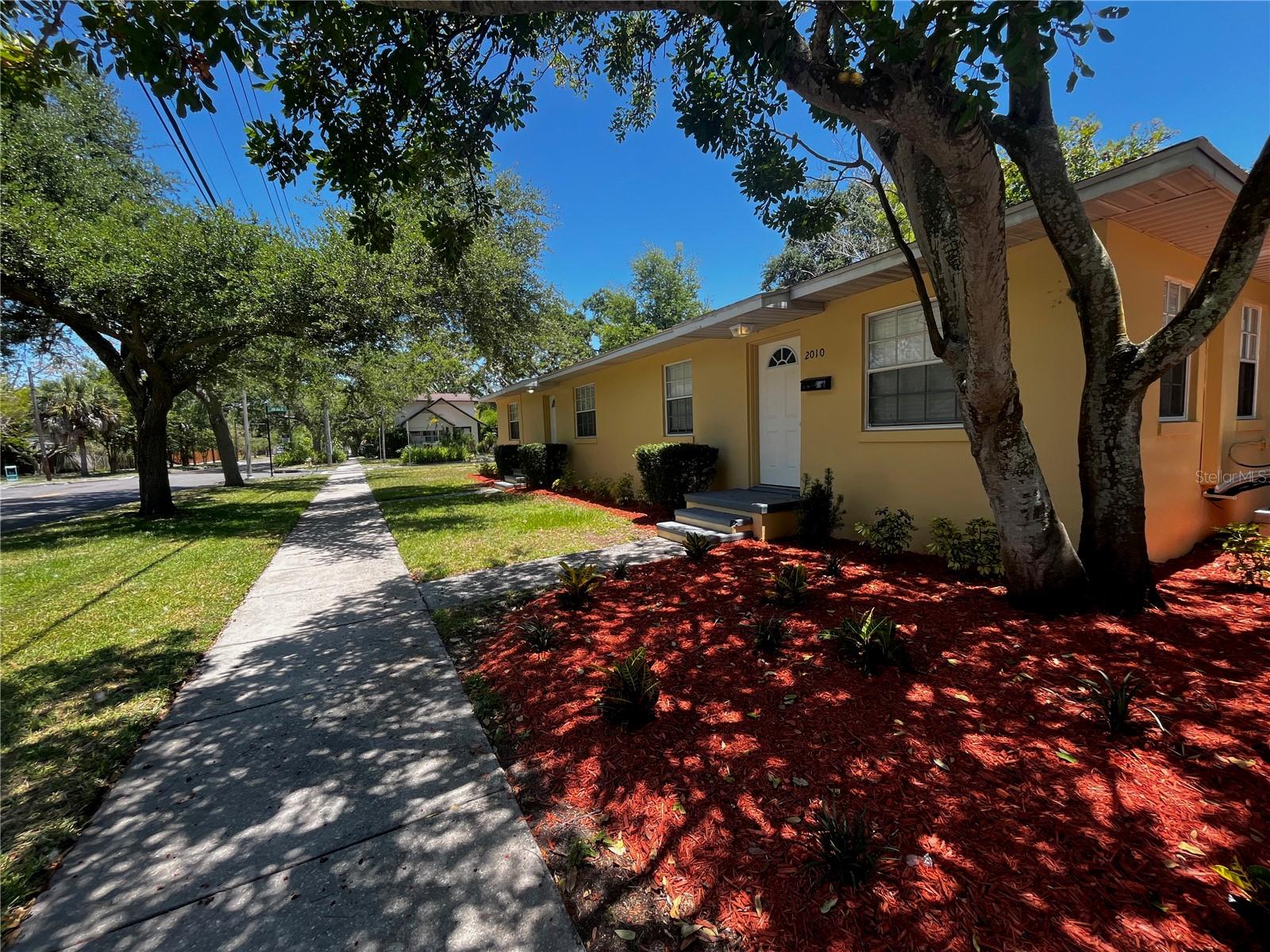260 20 Ave, Saint Petersburg, FL 33705