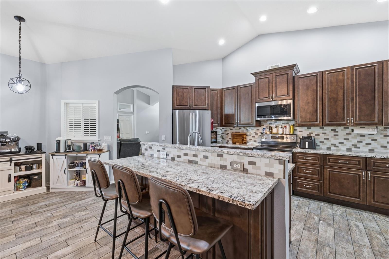 12020 Running Fox Cir, Riverview, FL 33569 photo