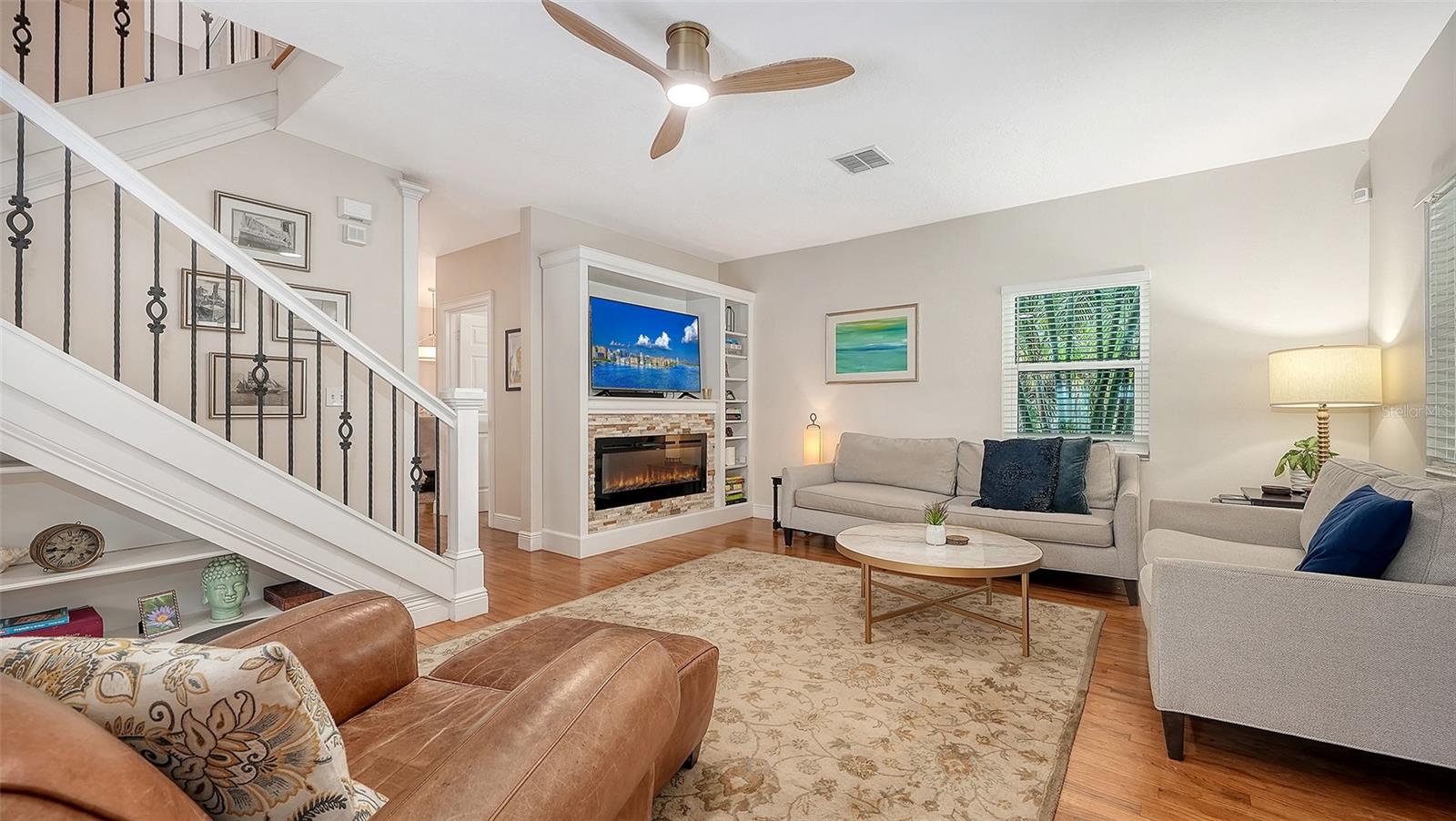 1685 6 St, Sarasota, FL 34236 photo