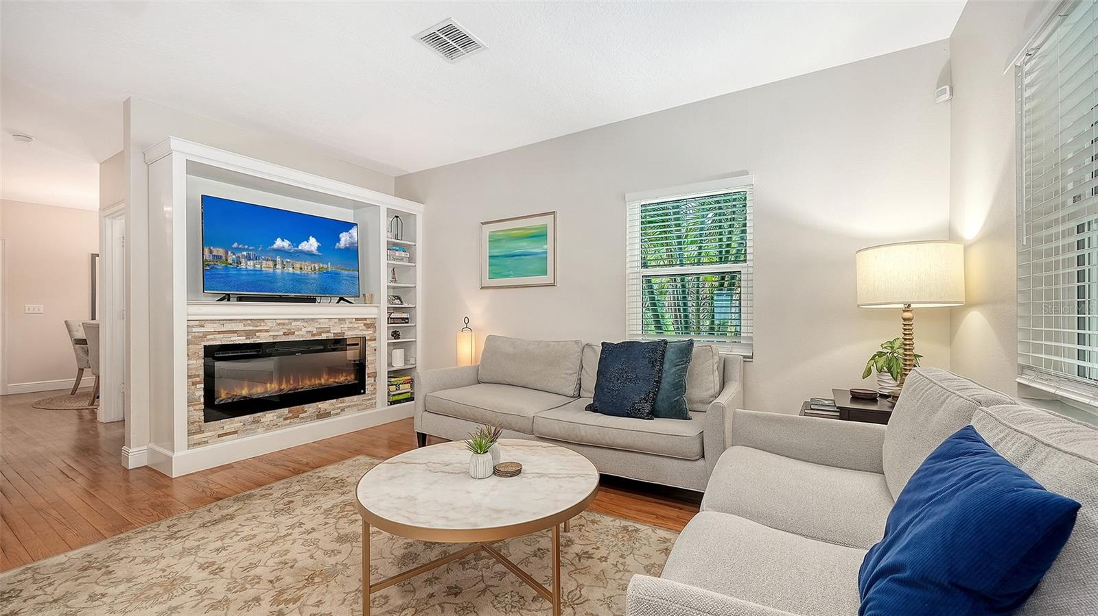 1685 6 St, Sarasota, FL 34236 photo