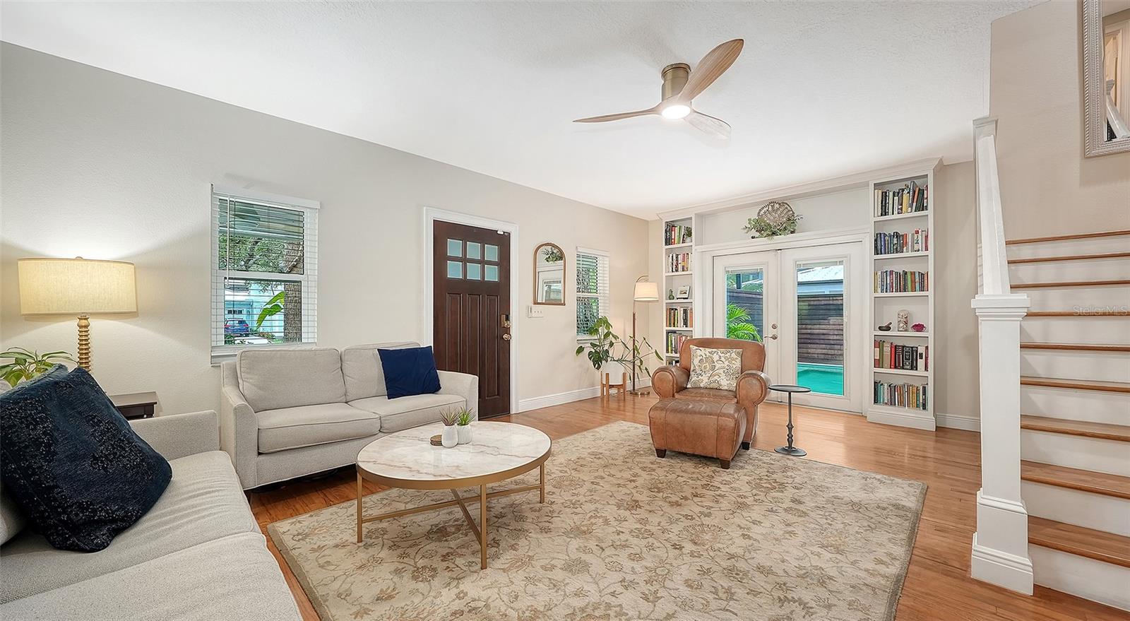 1685 6 St, Sarasota, FL 34236 photo