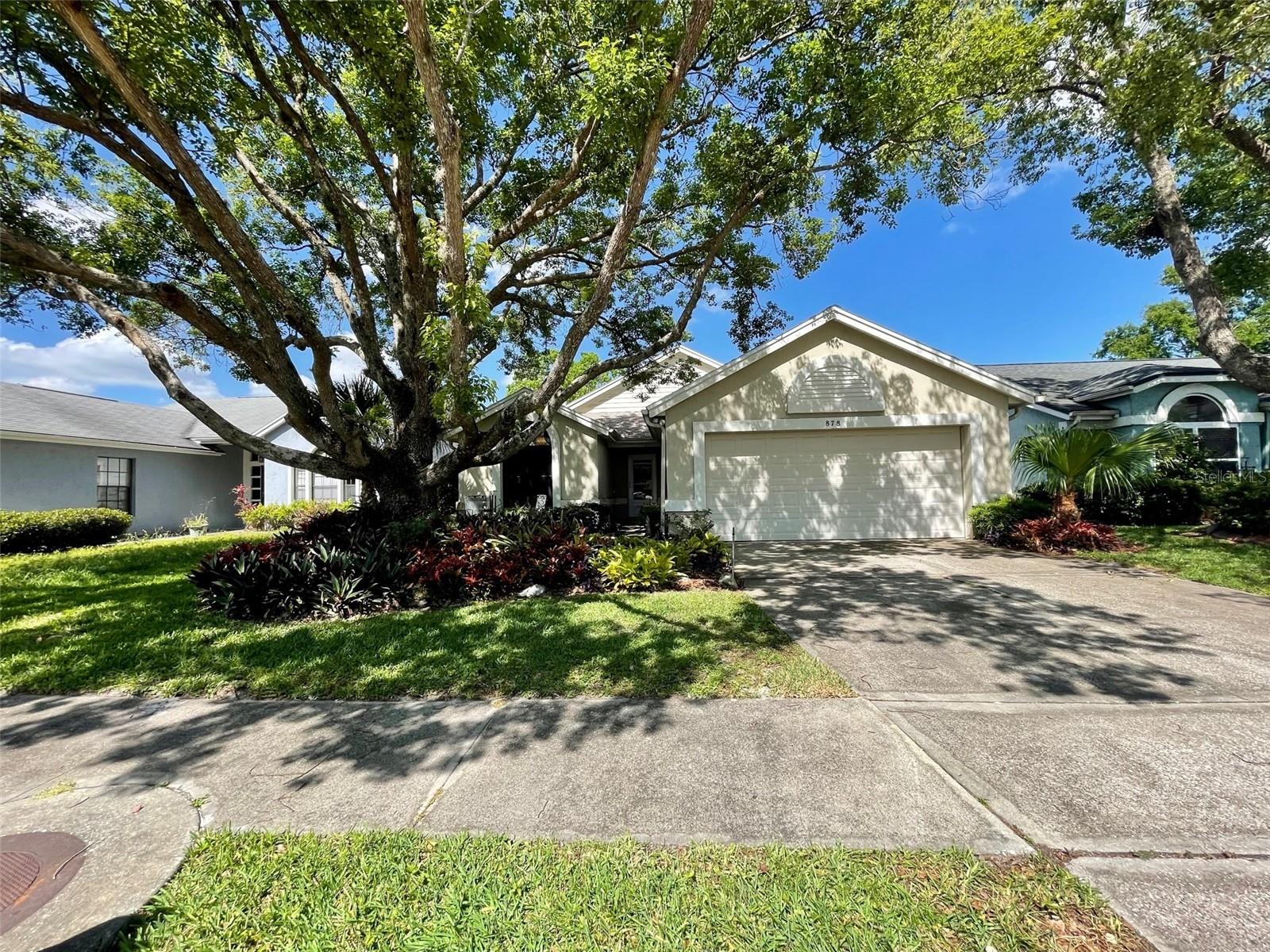 878 E Charing Cross Cir, Lake Mary, FL 32746 photo