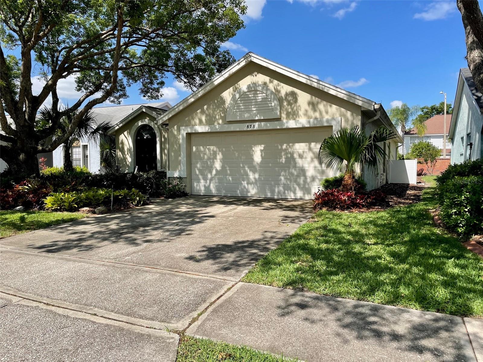 878 E Charing Cross Cir, Lake Mary, FL 32746 photo