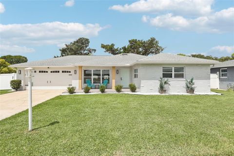 Single Family Residence in SOUTH DAYTONA FL 2926 CARRIAGE DRIVE.jpg
