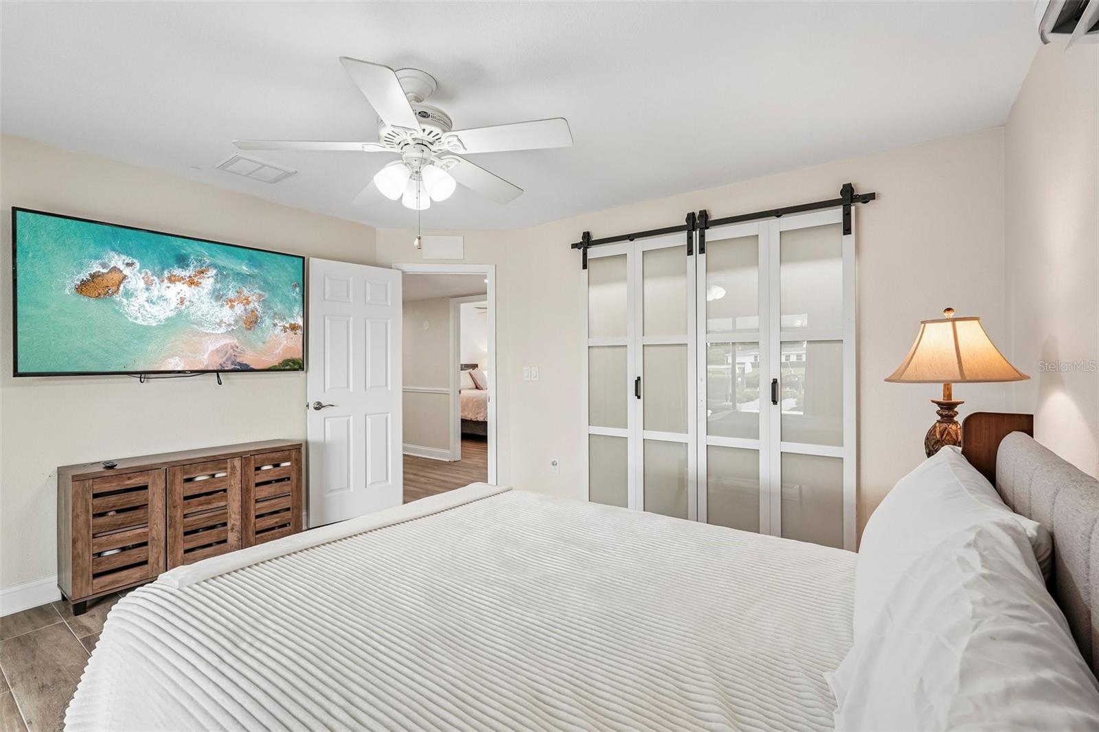 289 W Tarpon Blvd, Port Charlotte, FL 33952 photo