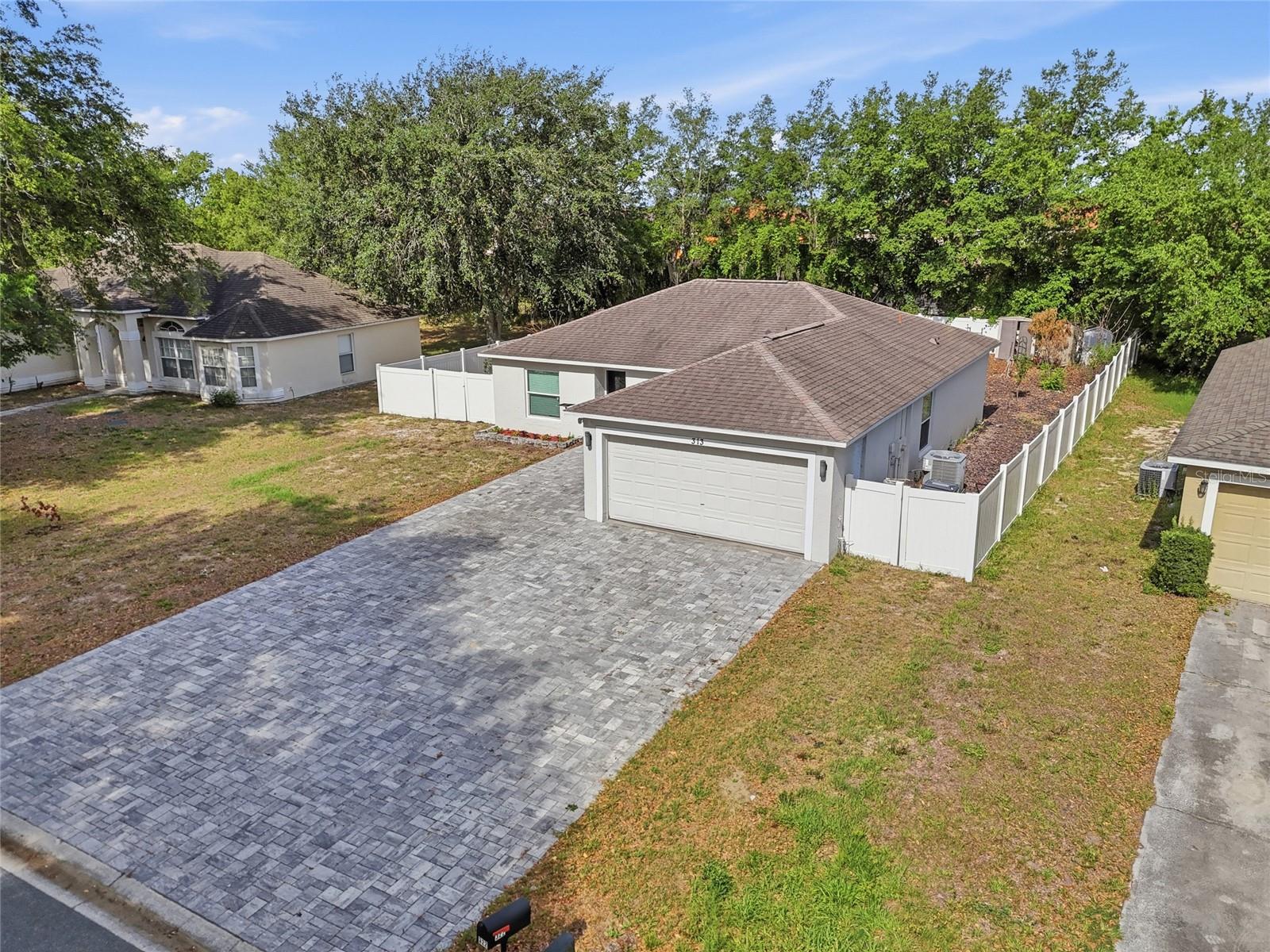 313 Foggy Creek Rd, Davenport, FL 33837 photo