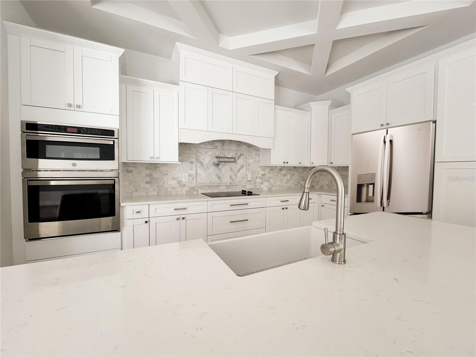 407 Georgia Ave, Crystal Beach, FL 34681 photo