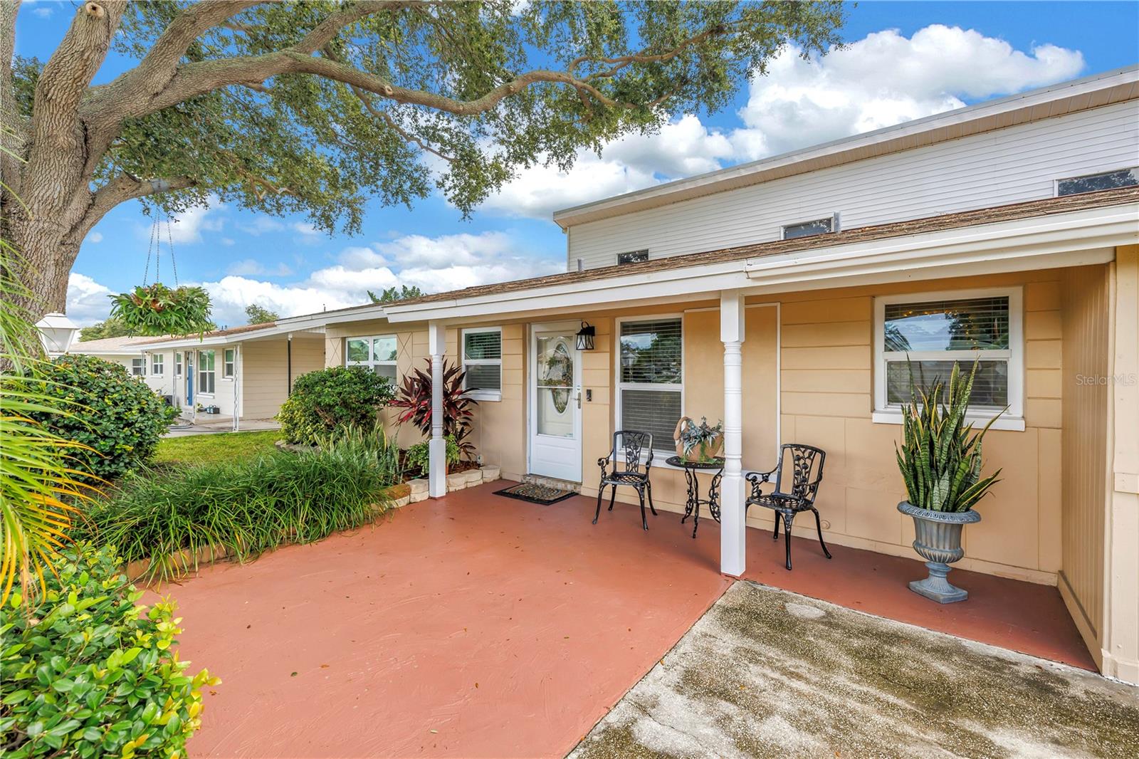 7999 Ridge Rd, Seminole, FL 33772 photo