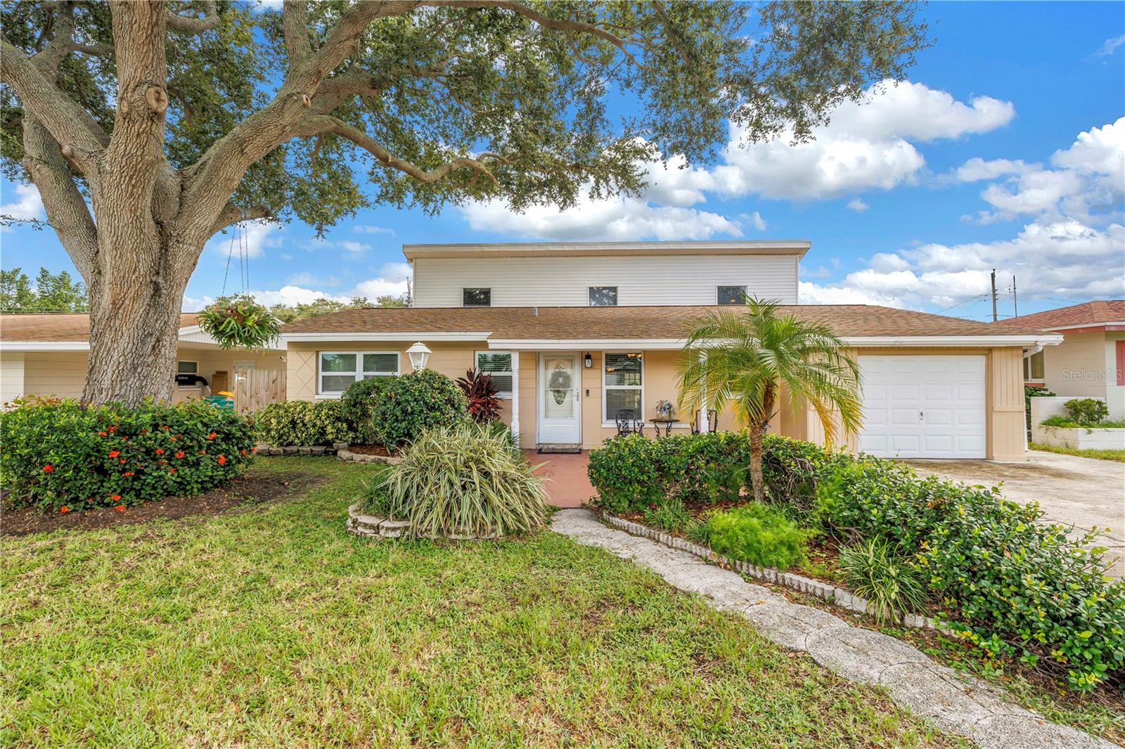 7999 Ridge Rd, Seminole, FL 33772 photo