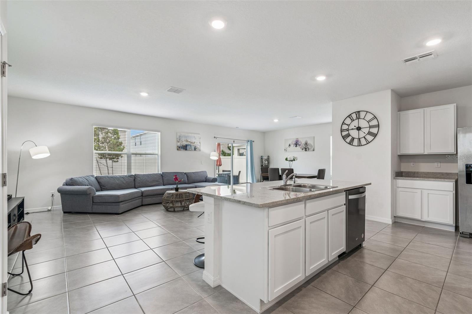 5667 Chorleywood Ln, Wesley Chapel, FL 33545 photo