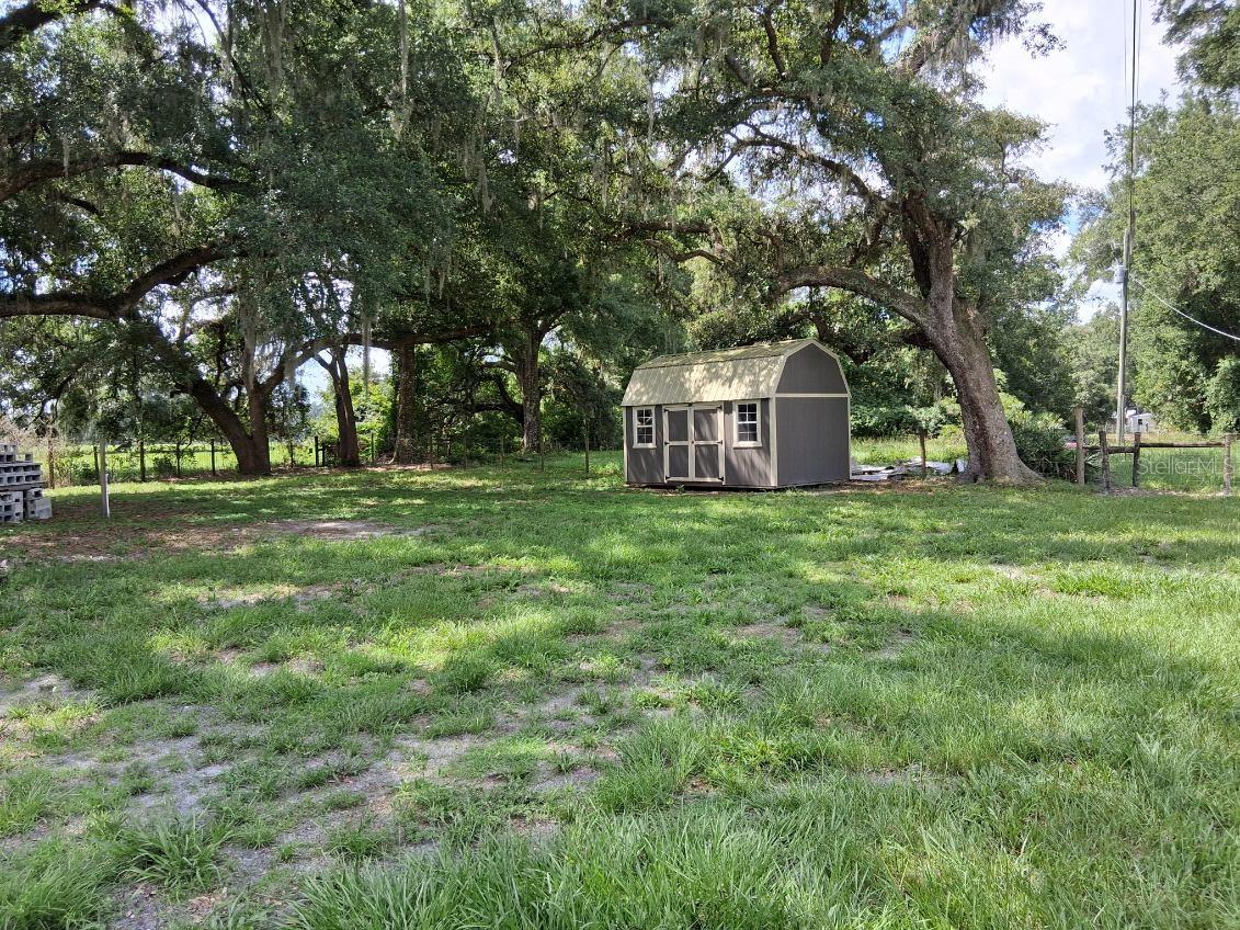 10628 County Road 771, Webster, FL 33597 photo
