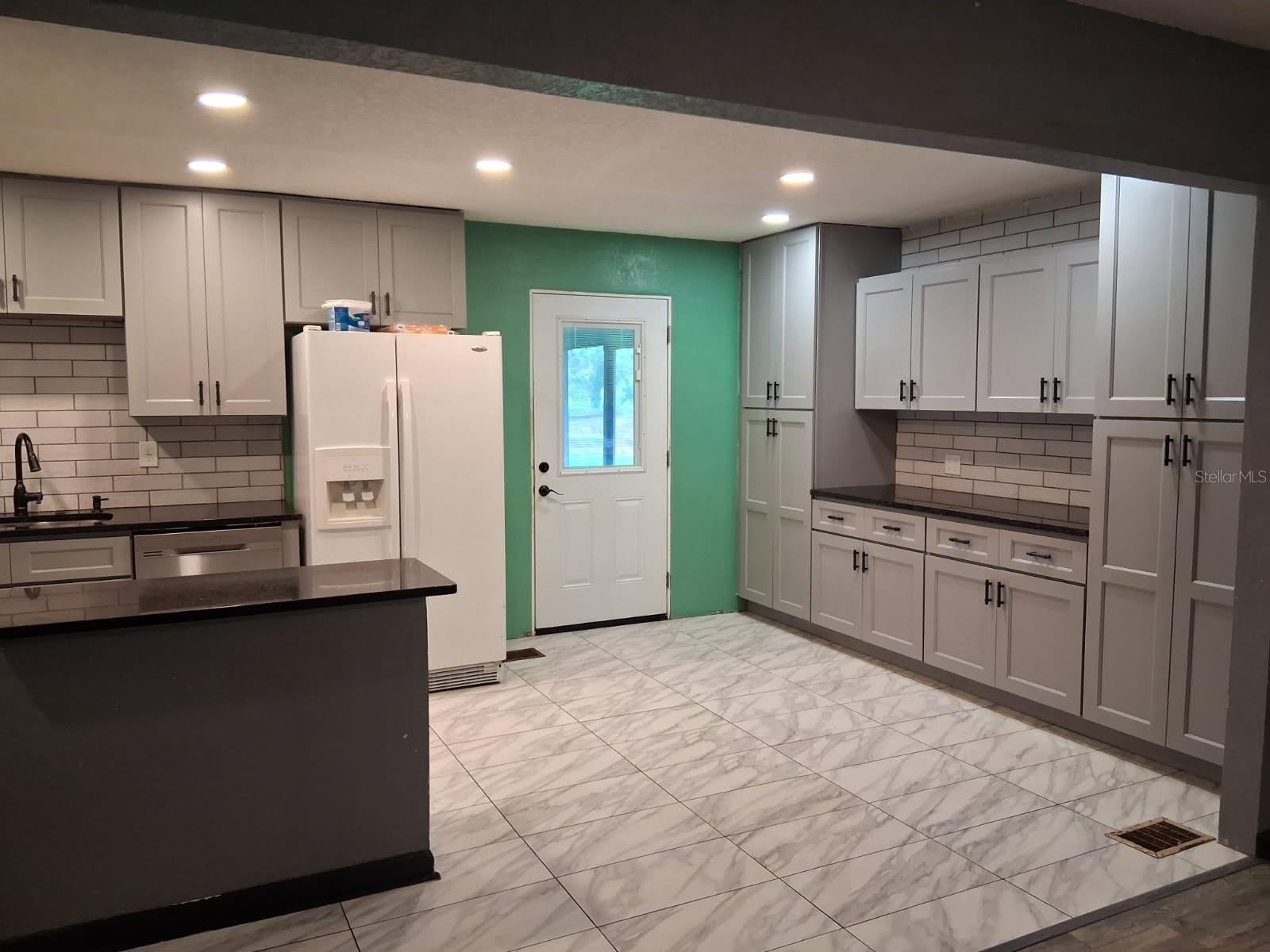 10628 County Road 771, Webster, FL 33597 photo