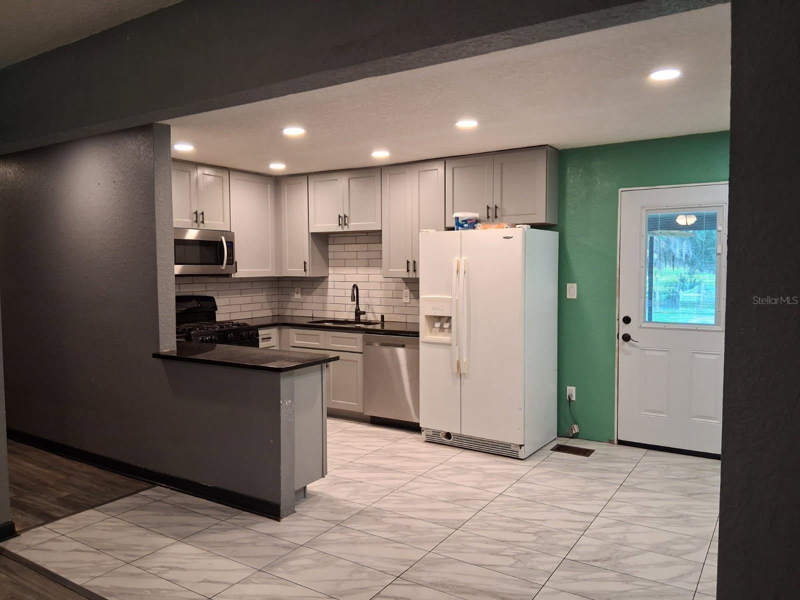 10628 County Road 771, Webster, FL 33597 photo