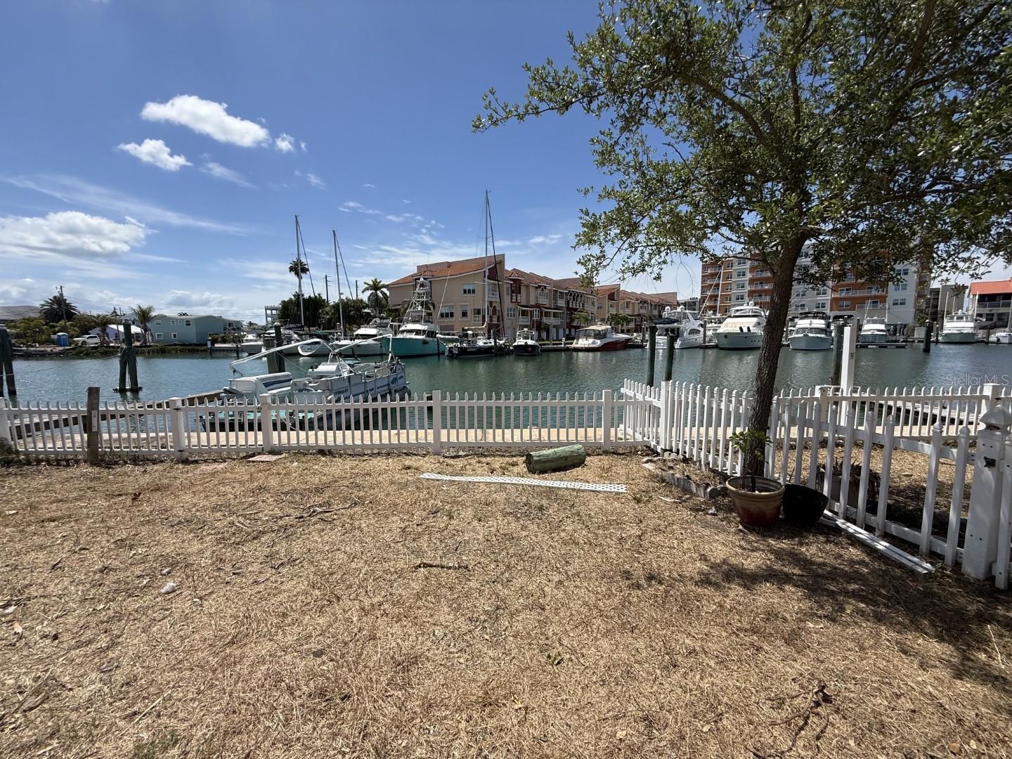 249 Boca Ciega Dr, Madeira Beach, FL 33708 photo