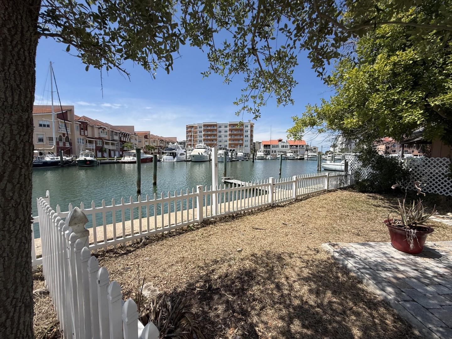249 Boca Ciega Dr, Madeira Beach, FL 33708 photo