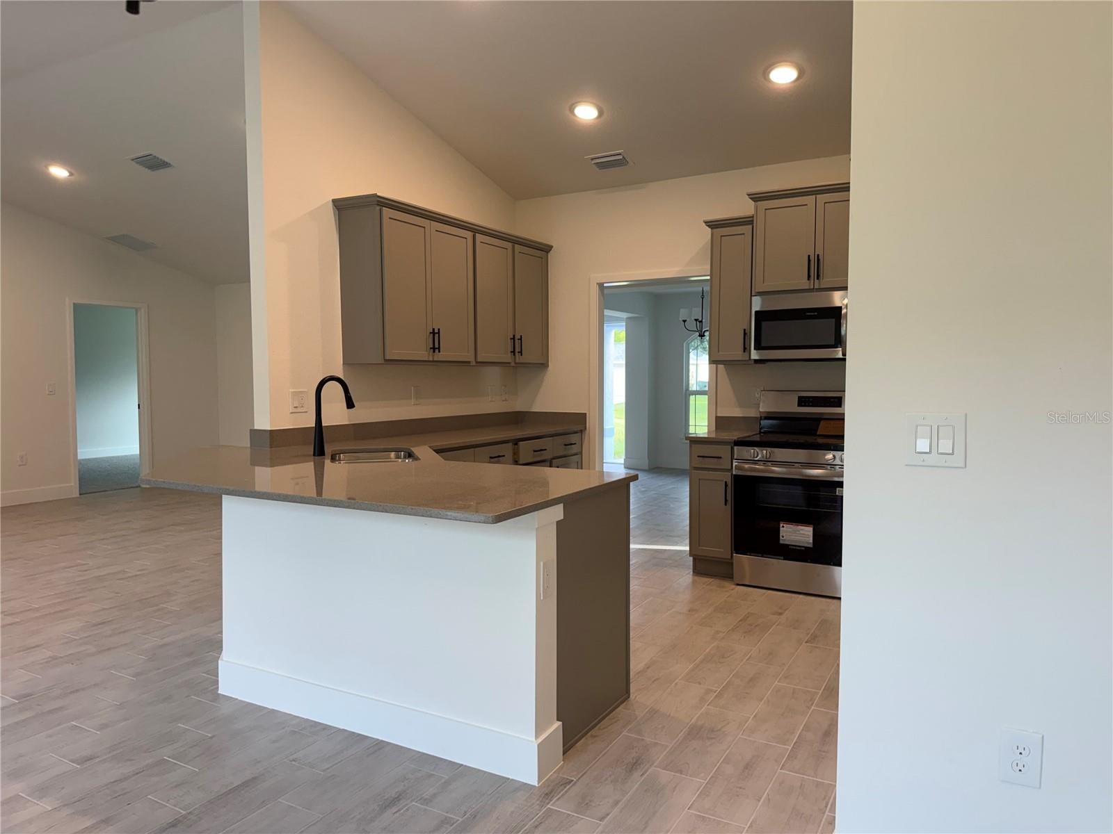 2724 Nellie Ln, North Port, FL 34286 photo