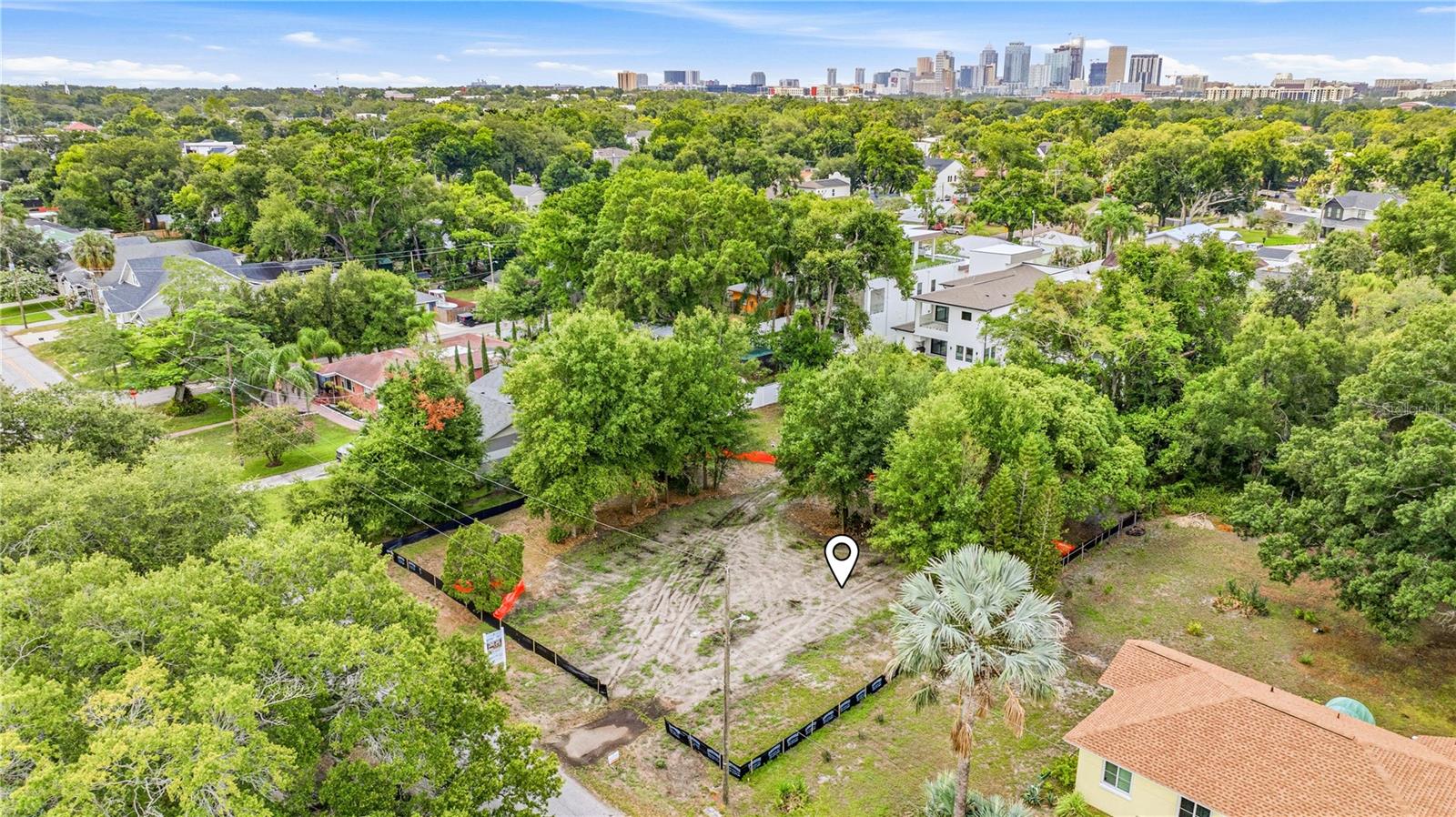 1008 W Adalee St, Tampa, FL 33603 photo