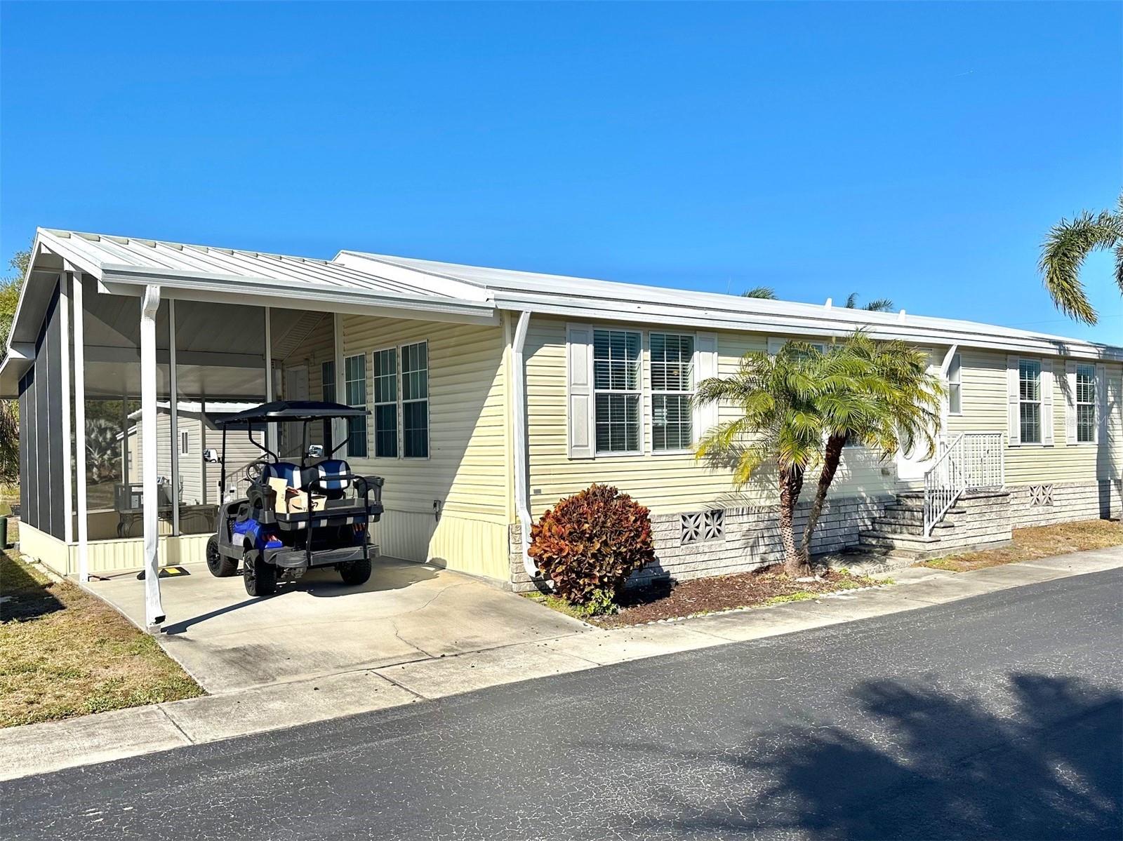 11228 102 St, Largo, FL 33773