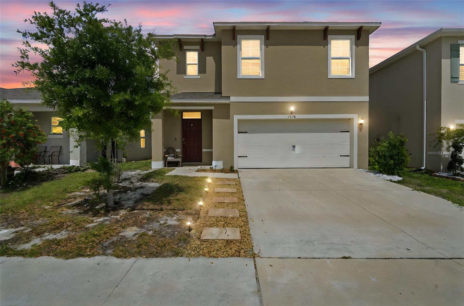 1356 Berry Ln, Davenport, FL 33837