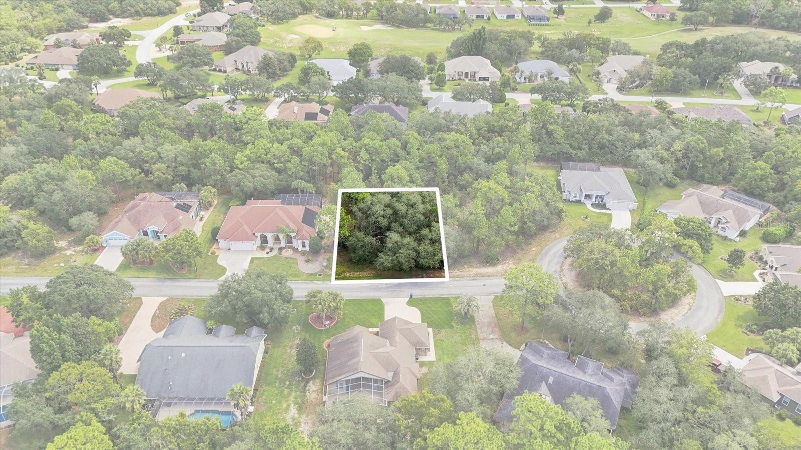 7 Honeysuckle Ct, Homosassa, FL 34446