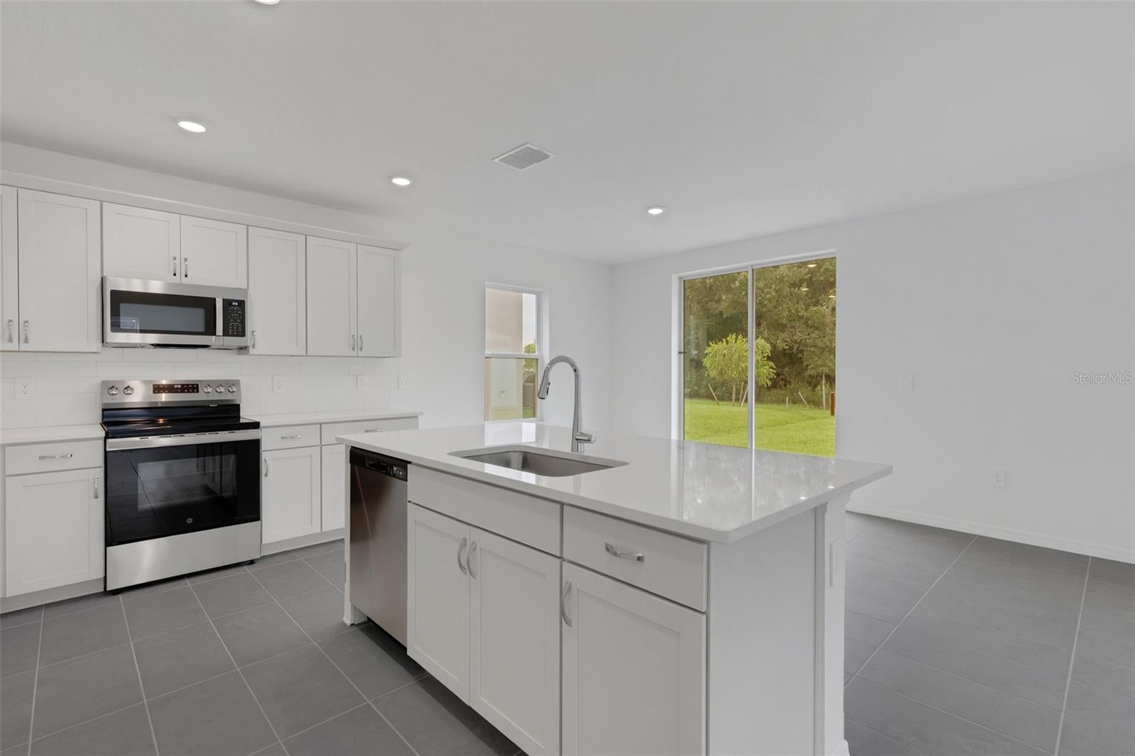 4328 Outhaul Run, Palmetto, FL 34221 photo