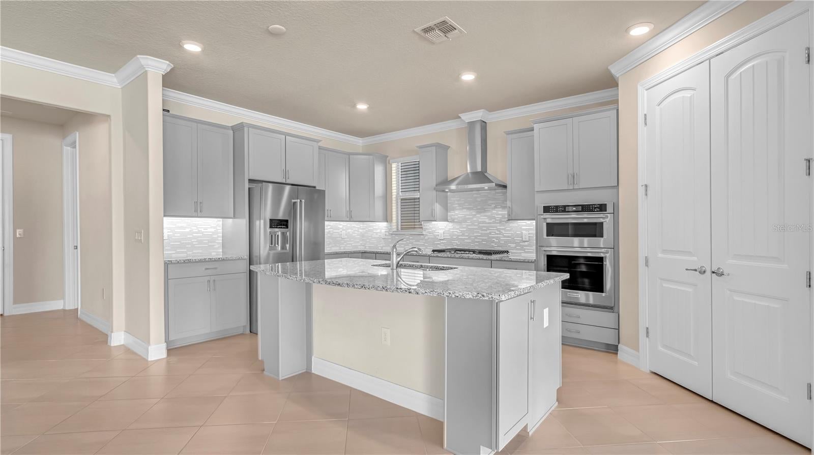 9212 Hanging Vine Ct, Orlando, FL 32836 photo