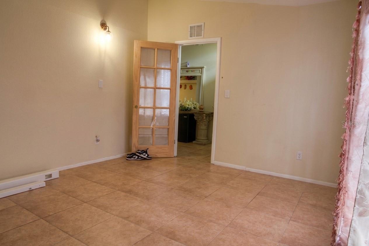 4219 2 Ave, Bradenton, FL 34208 photo