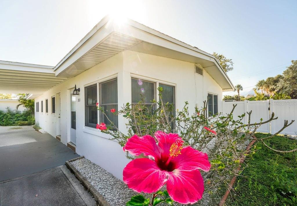 301 41 Ave, St Pete Beach, FL 33706 photo