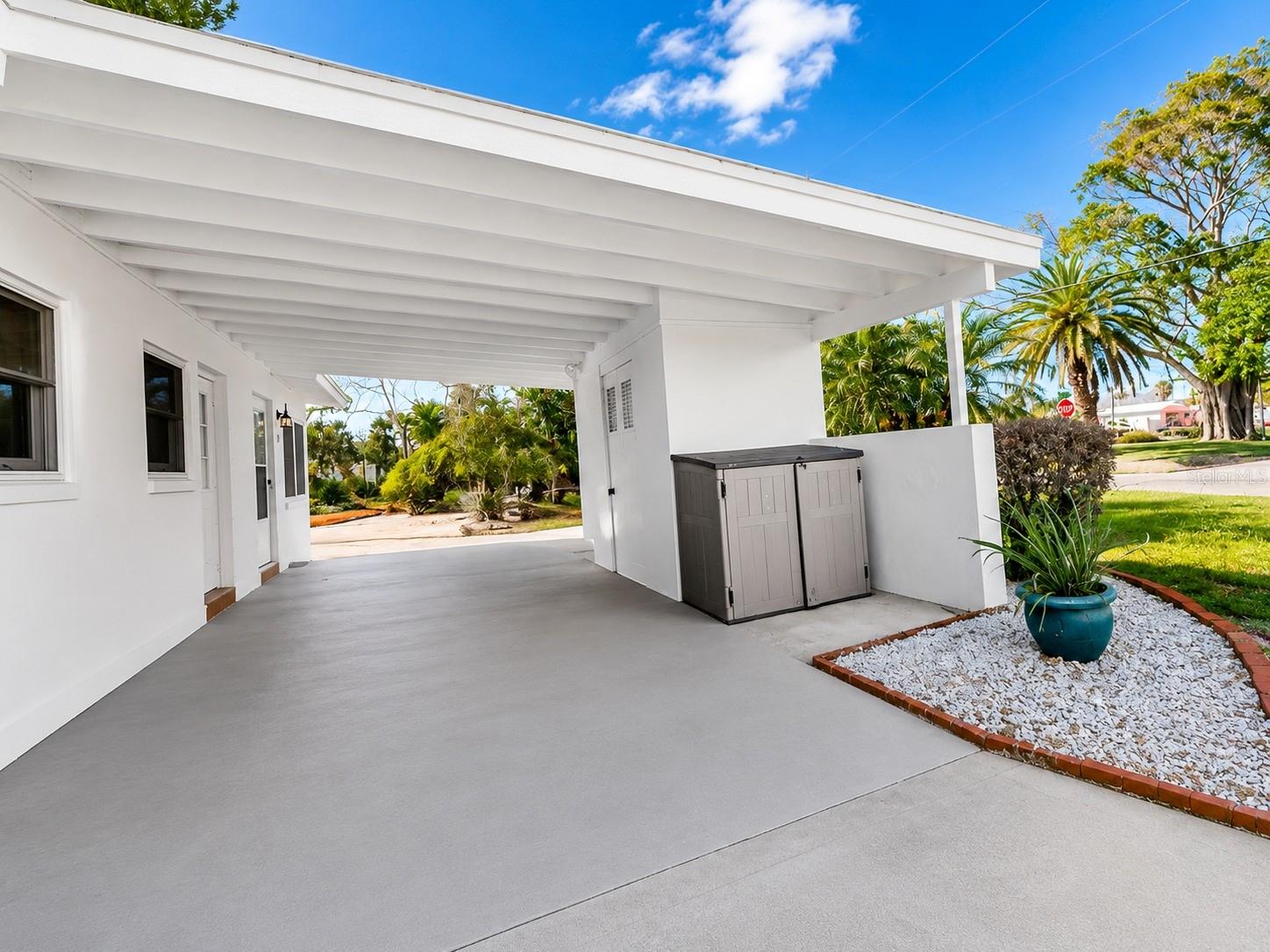 301 41 Ave, St Pete Beach, FL 33706 photo