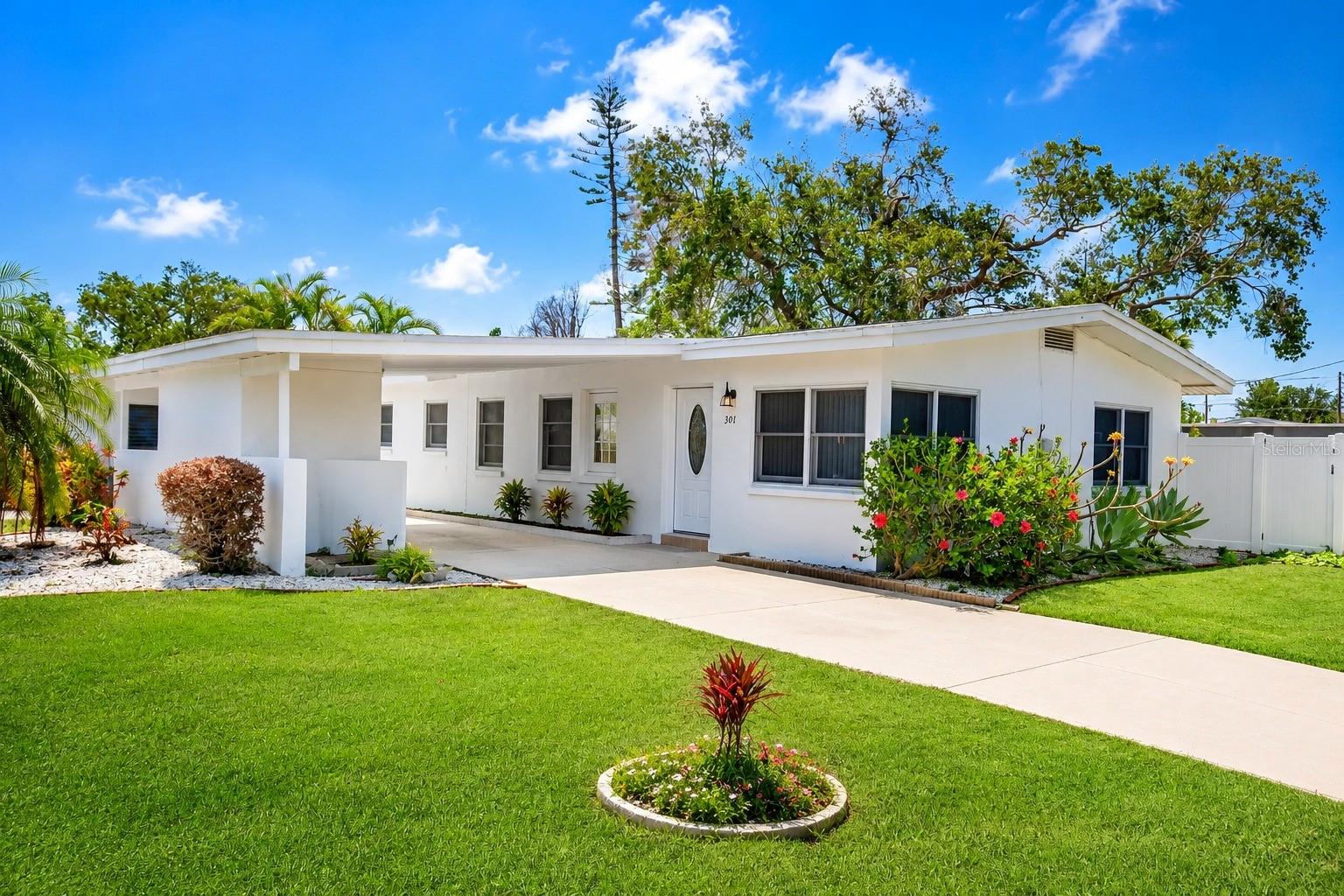 301 41 Ave, St Pete Beach, FL 33706