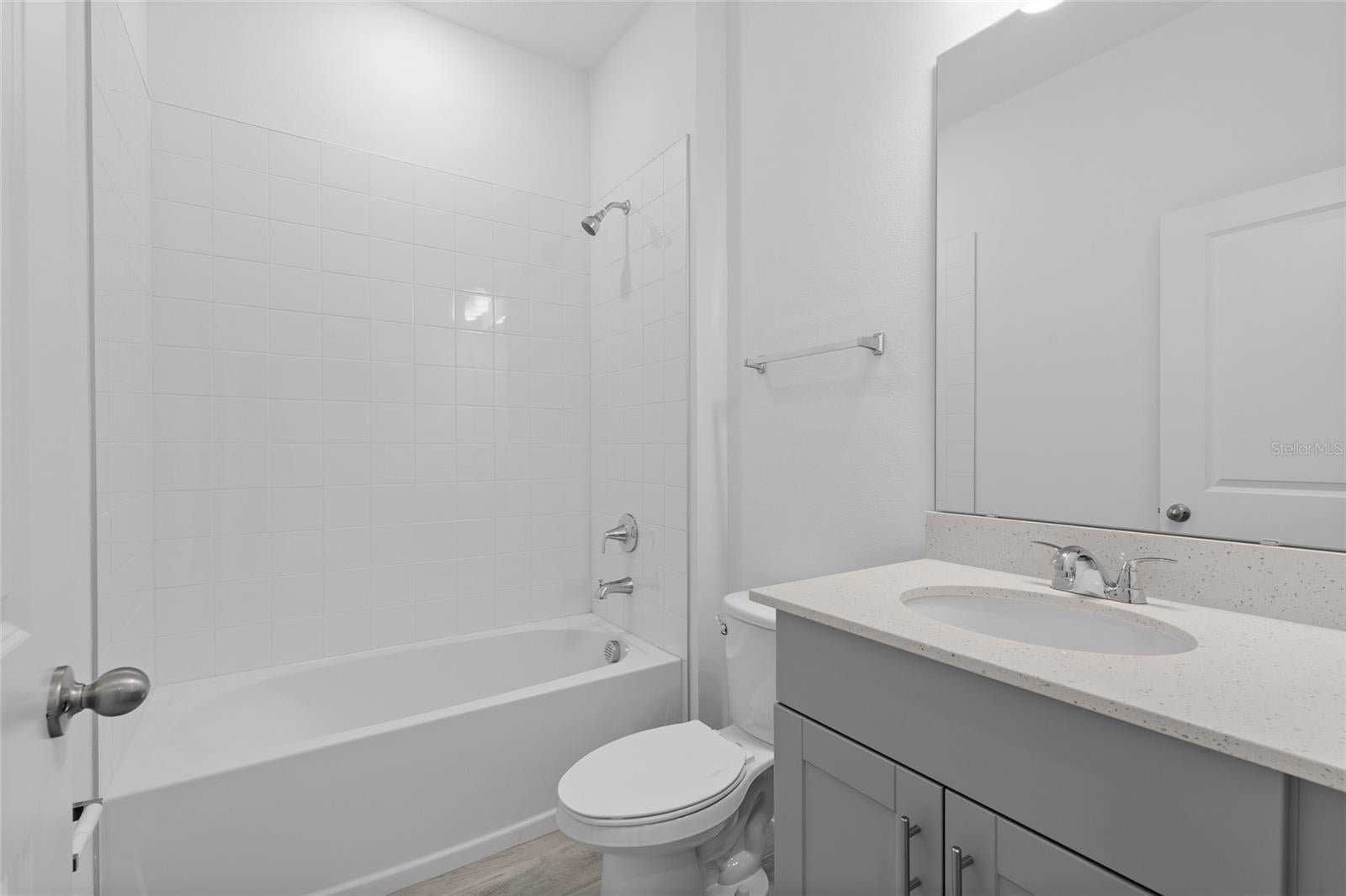 7083 Lanier Falls Rd, Deland, FL 32724 photo