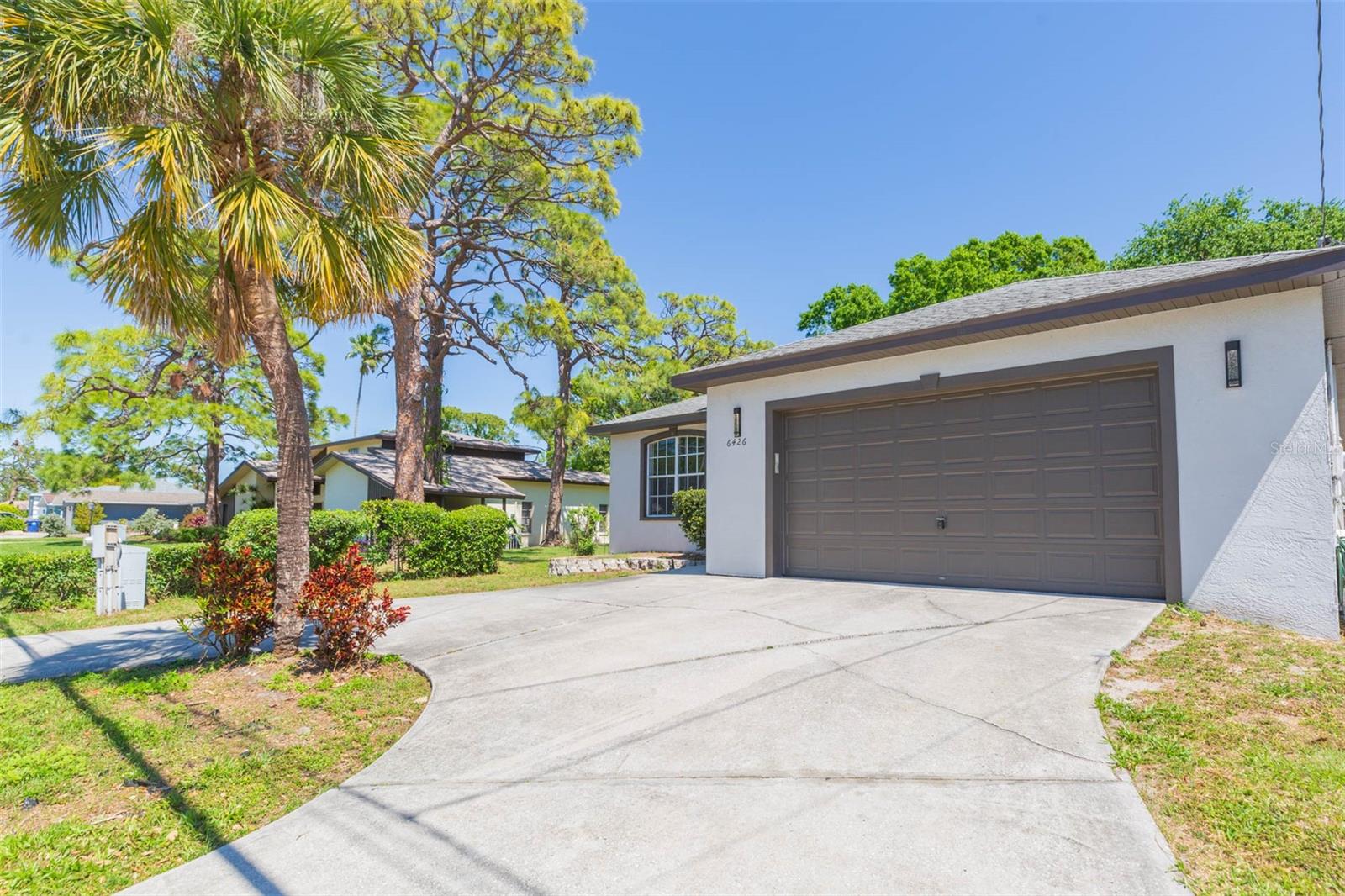6426 31 St, Saint Petersburg, FL 33712 photo