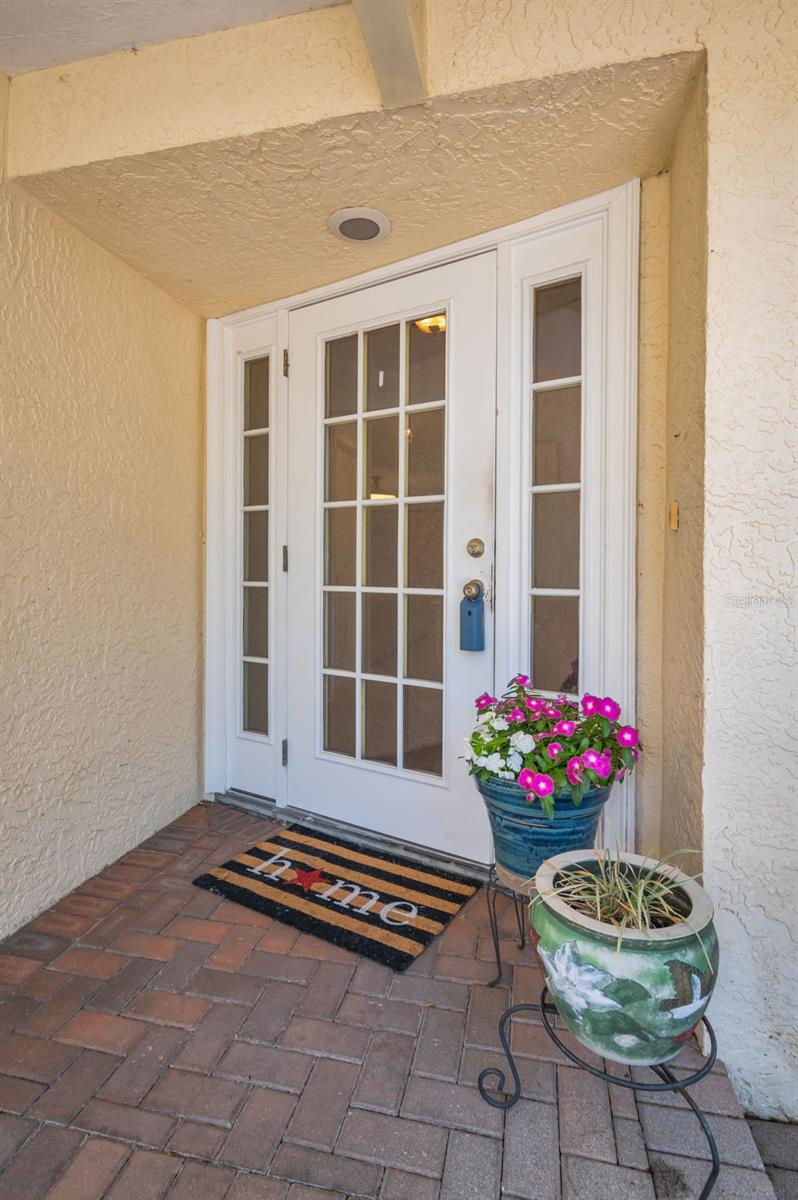 520 Sandy Hook Rd, Palm Harbor, FL 34683 photo