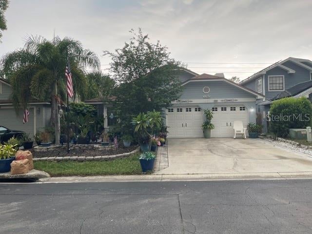 2250 Springwood Cir, Clearwater, FL 33763
