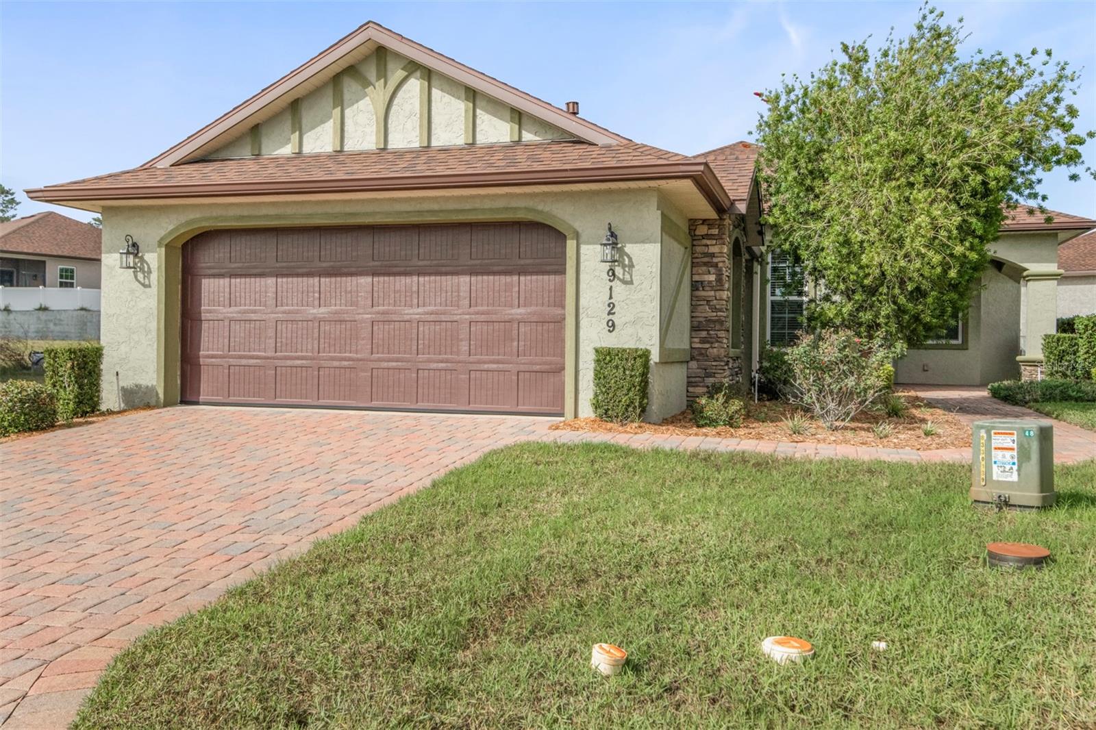 9129 Deer Park Dr, Homosassa, FL 34446