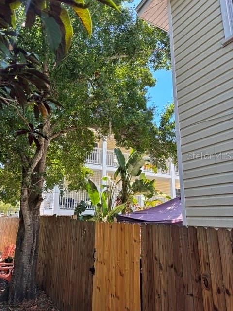 717 Dartmoor St, Saint Petersburg, FL 33701 photo
