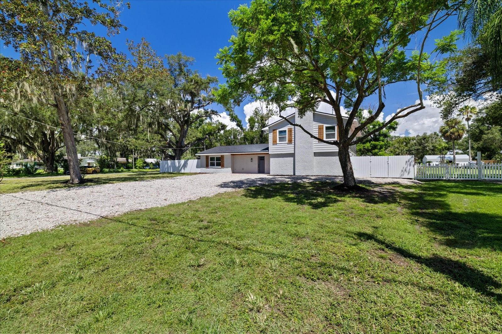 11002 Riverview Dr, Riverview, FL 33578 photo