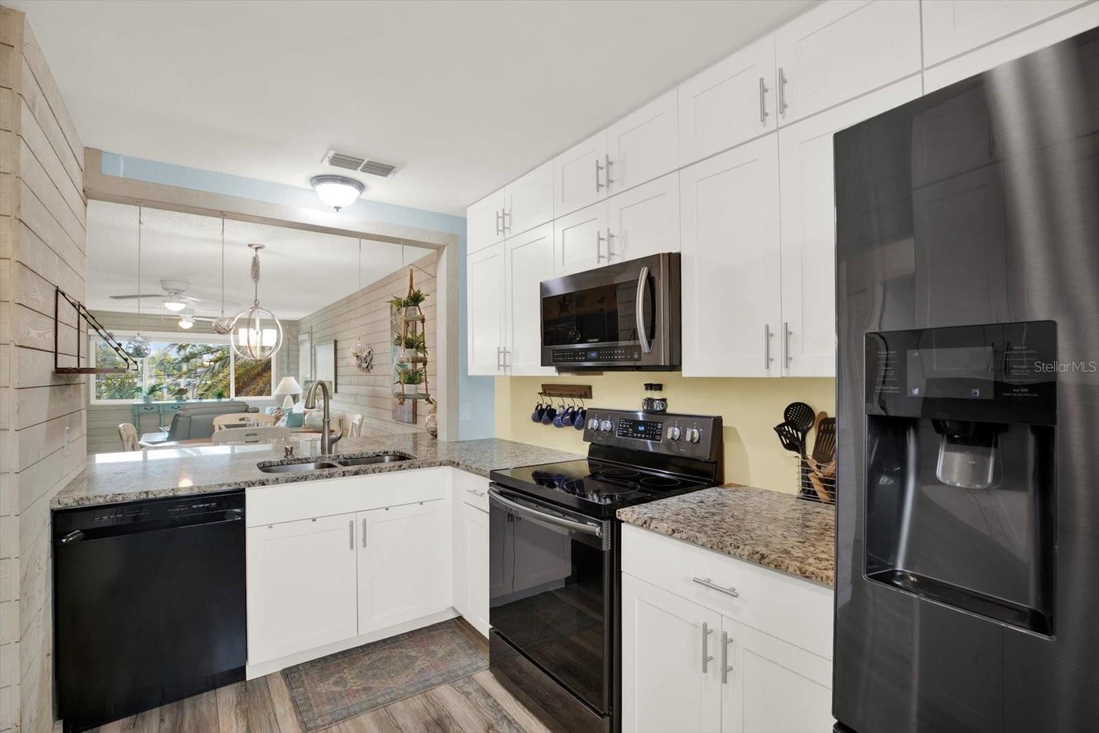 4909 Gulf Dr #6 B, Holmes Beach, FL 34217 photo