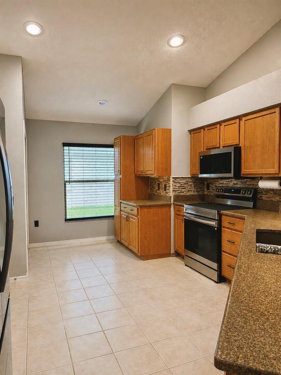 4828 Wessex Way, Land O Lakes, FL 34639 photo