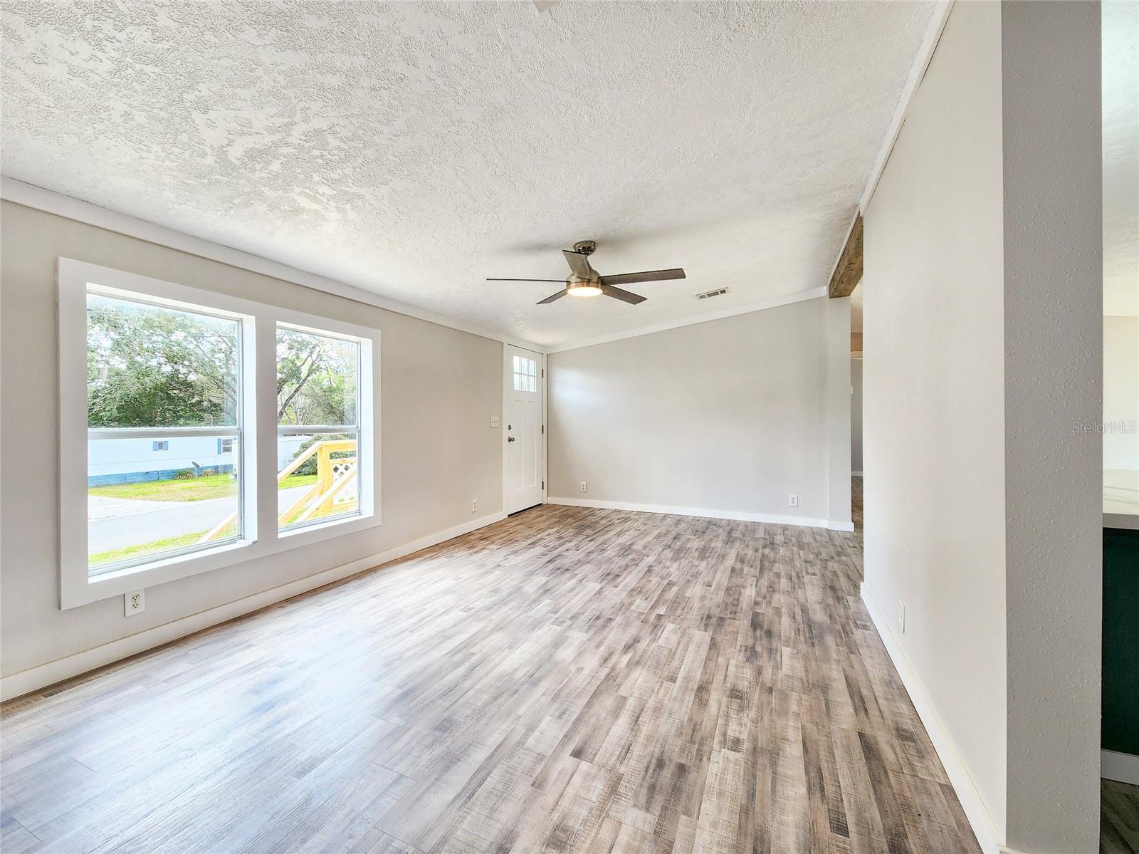 88 N Saturn Ave, Inverness, FL 34453 photo